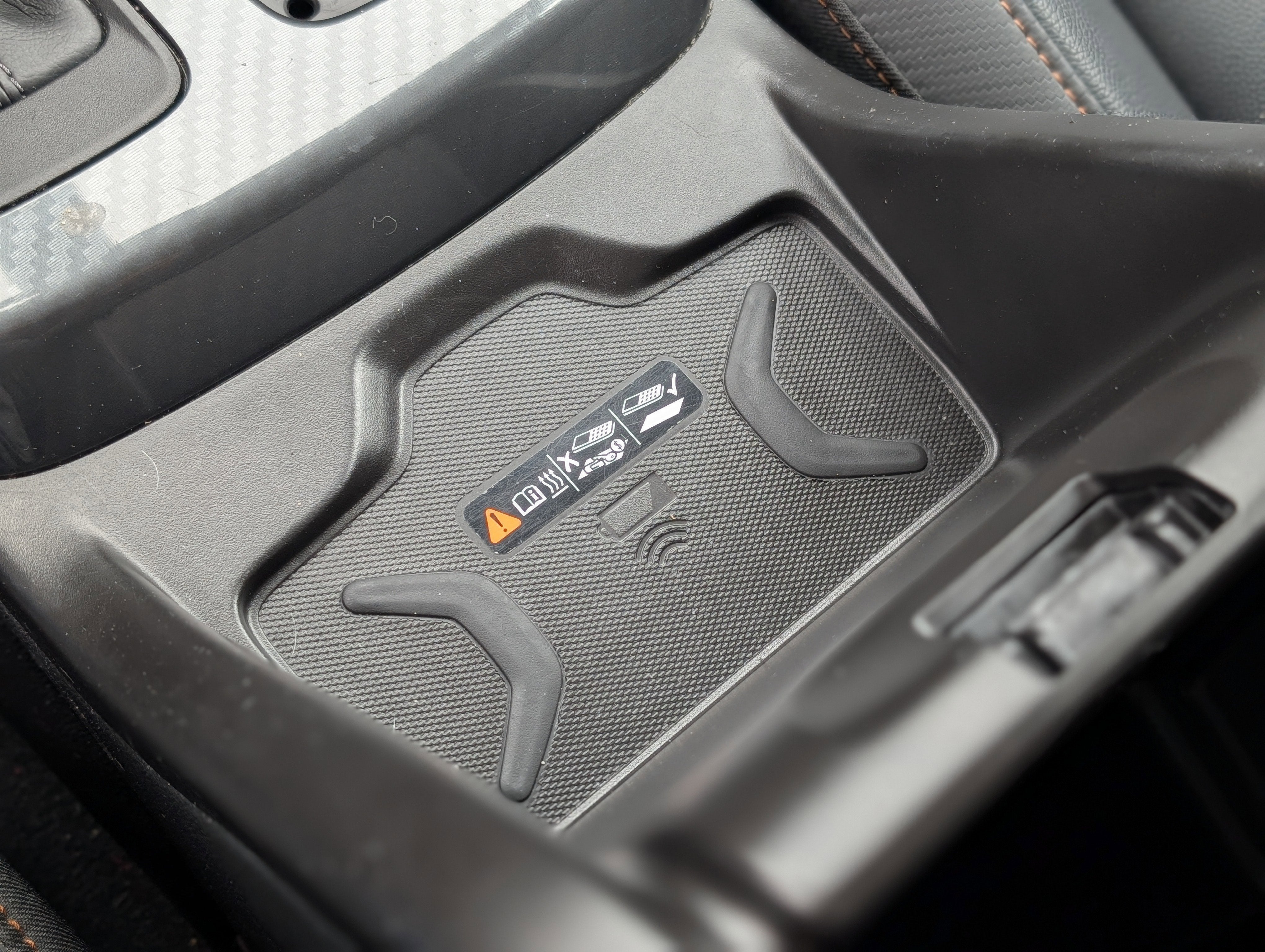 2022 GMC Canyon AT4 - Leather