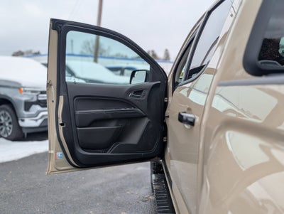 2022 GMC Canyon AT4 - Leather