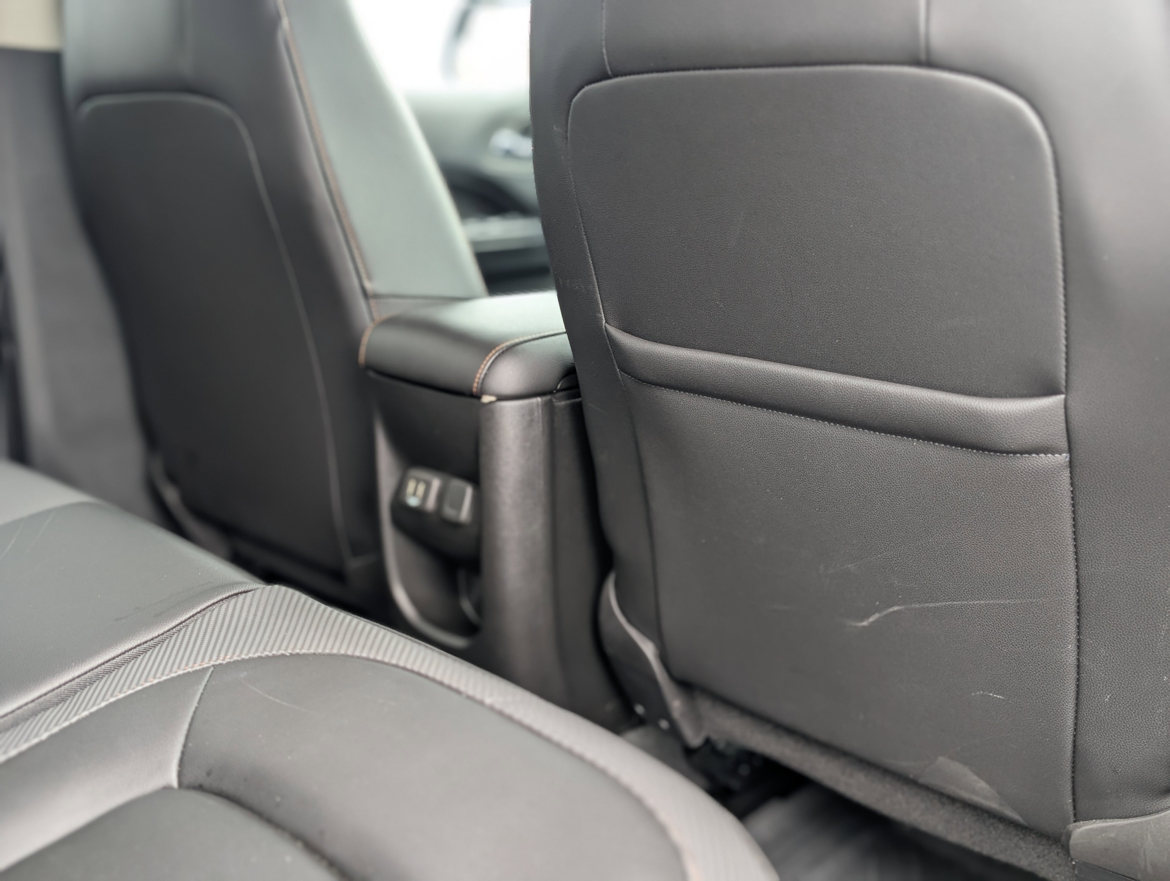 2022 GMC Canyon AT4 - Leather