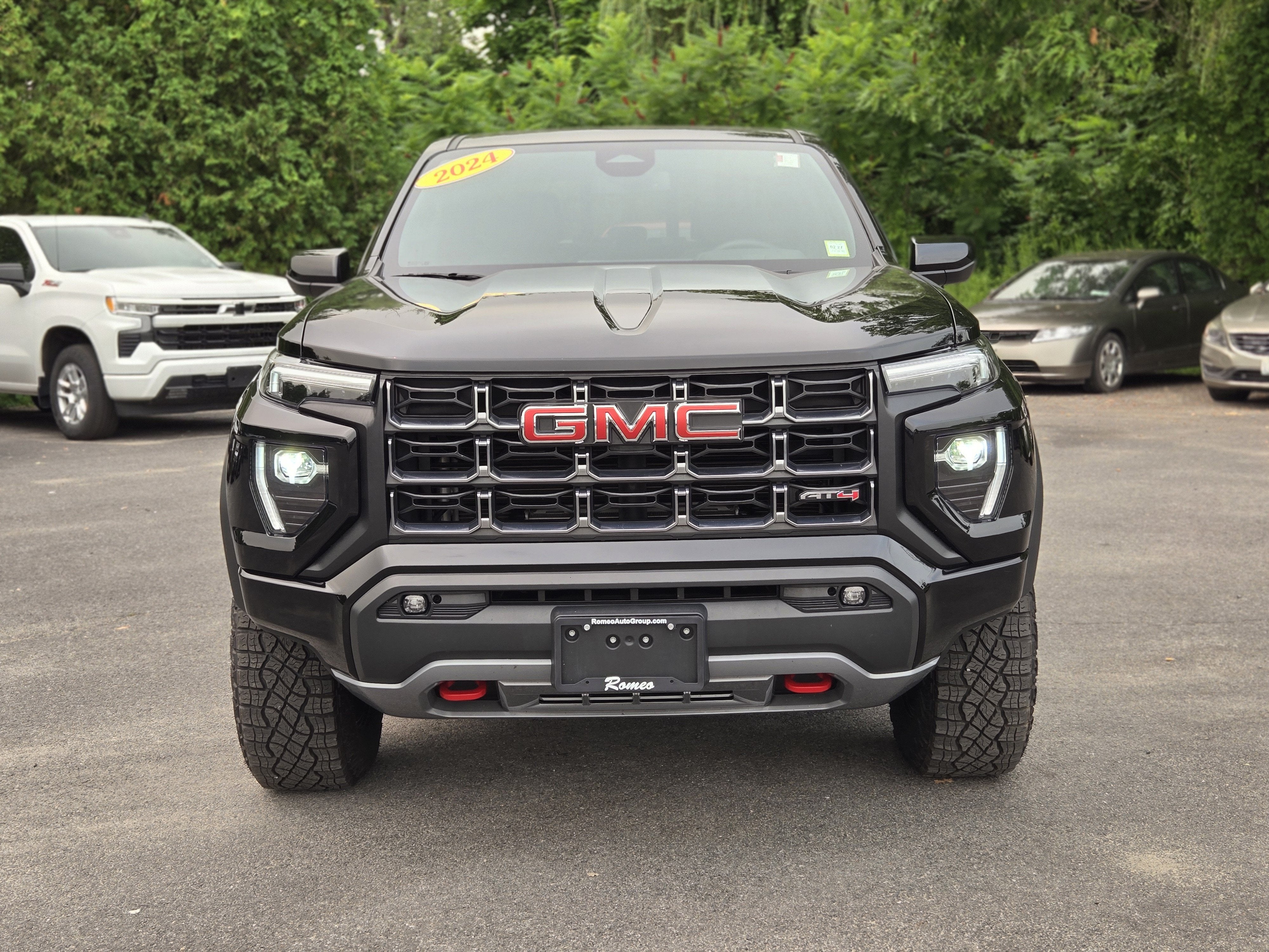 2024 GMC Canyon AT4