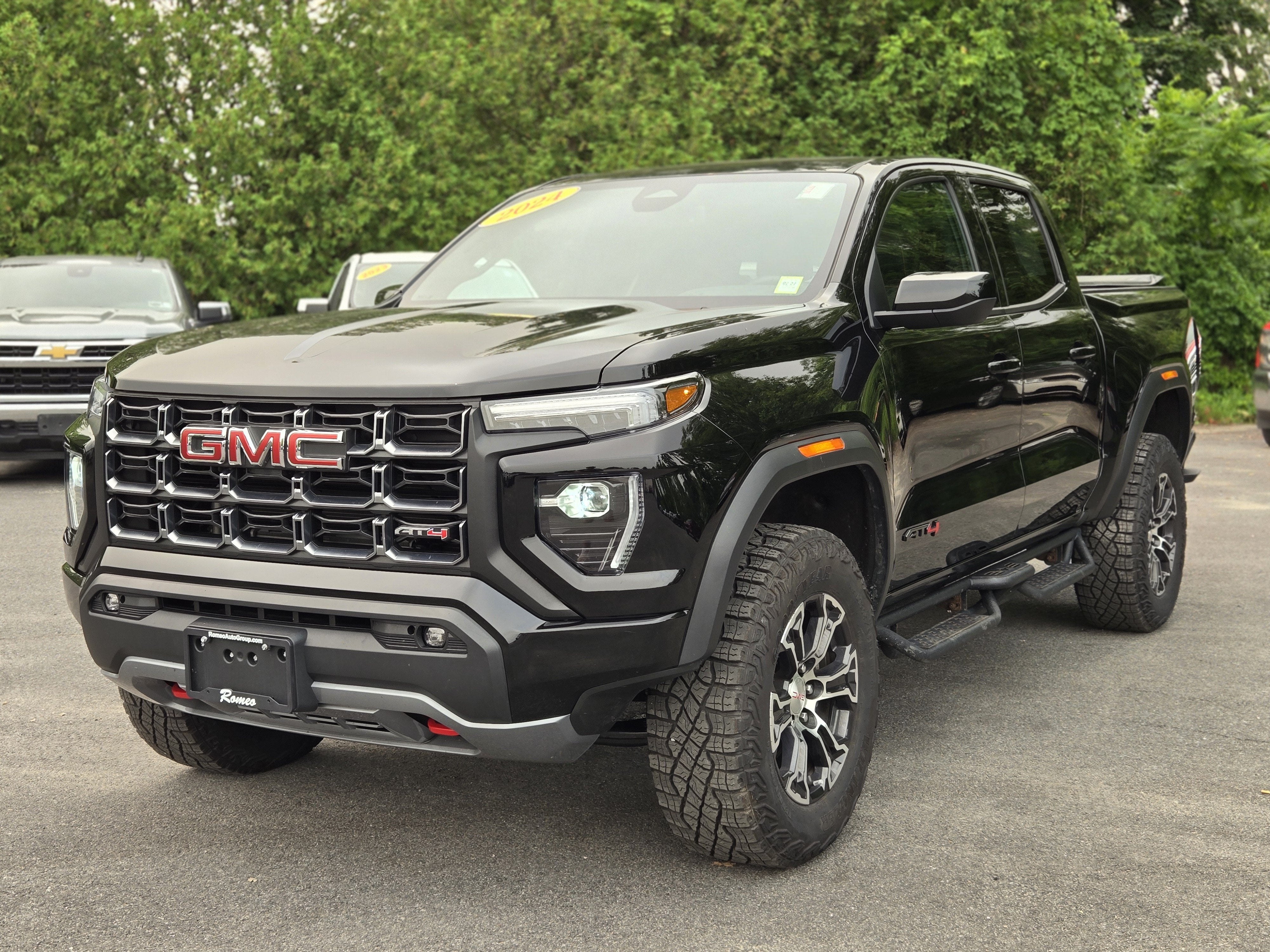 2024 GMC Canyon AT4
