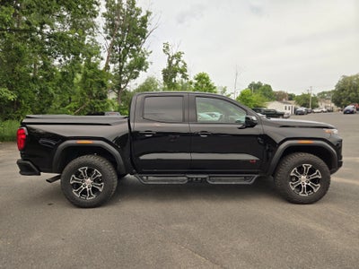 2024 GMC Canyon AT4