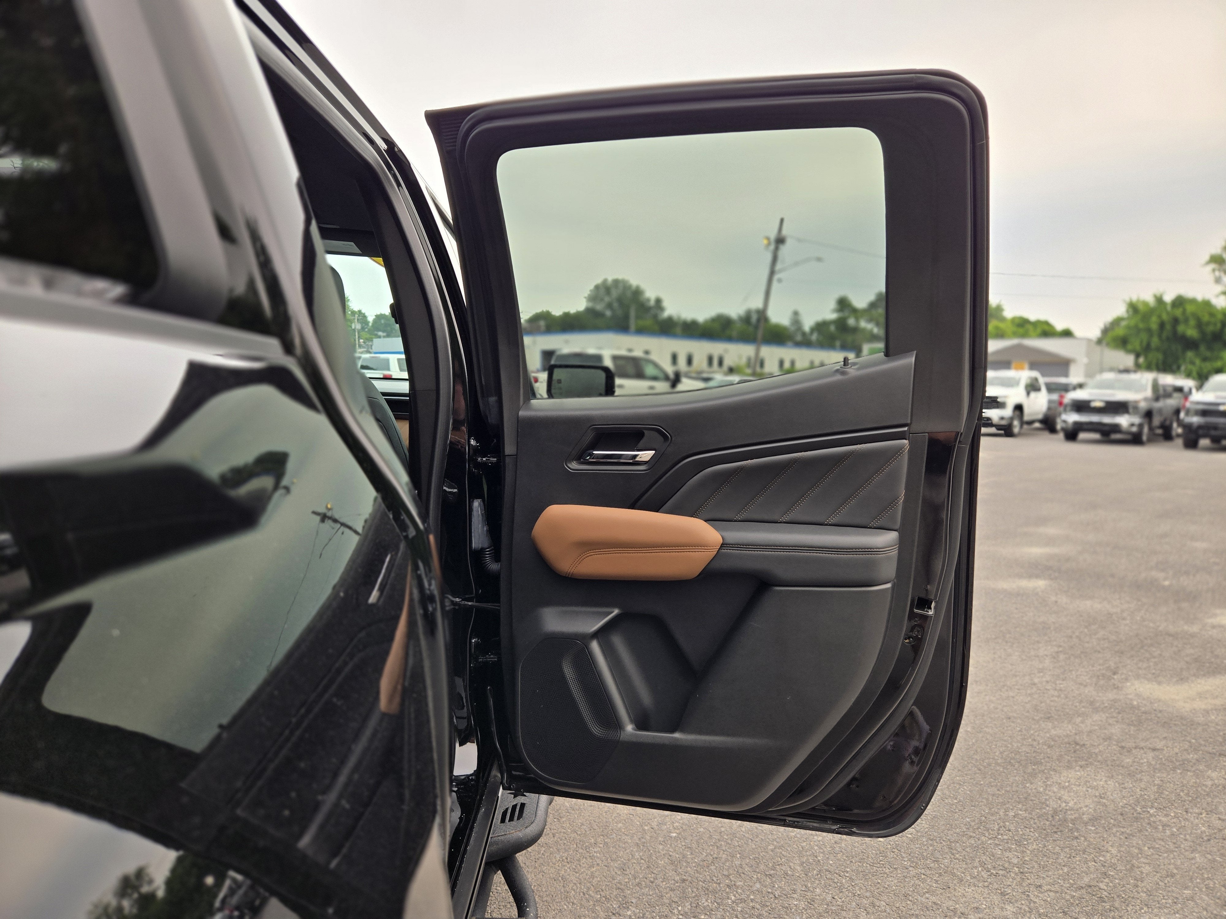 2024 GMC Canyon AT4