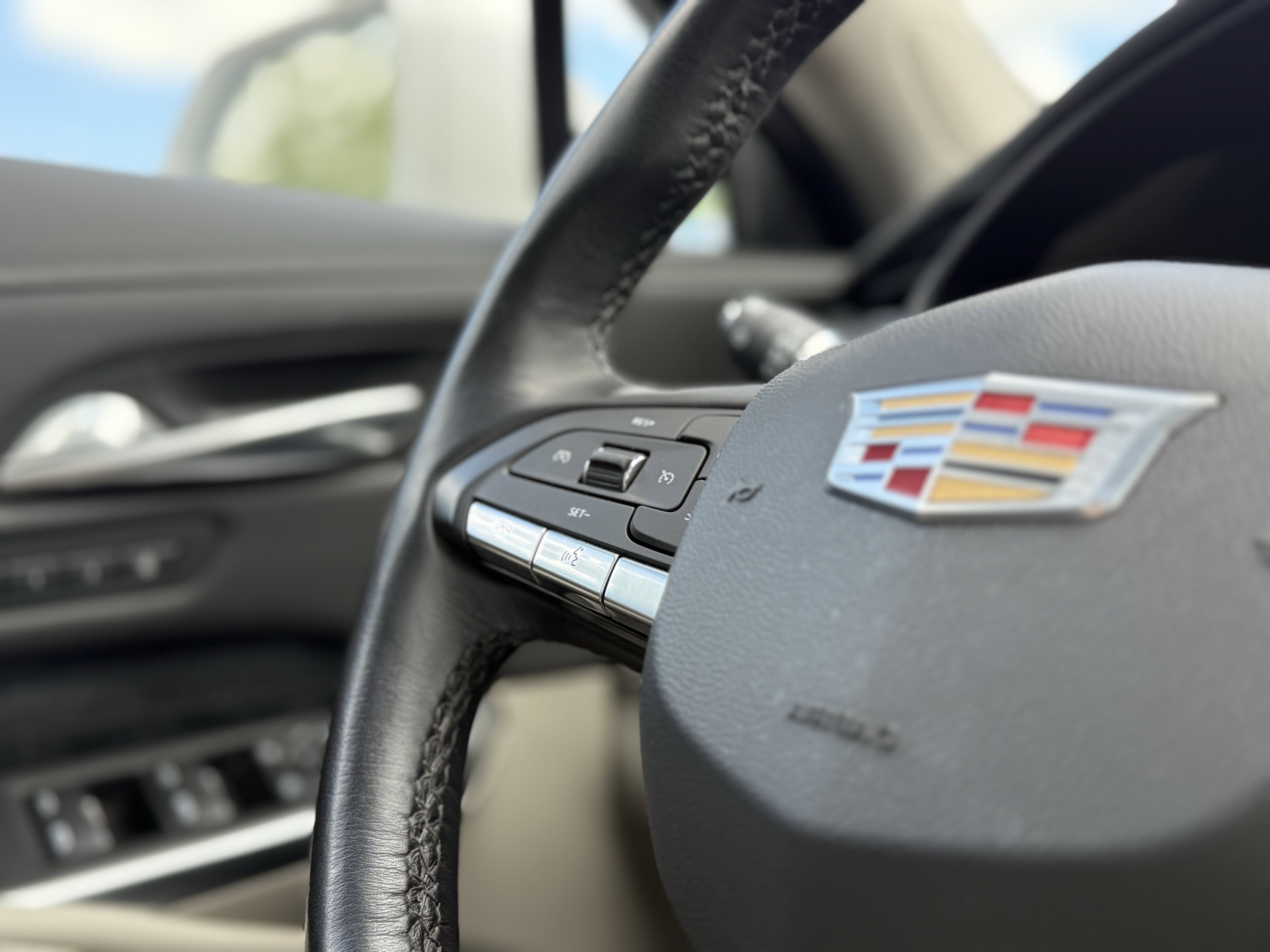 2020 Cadillac XT4 AWD Premium Luxury