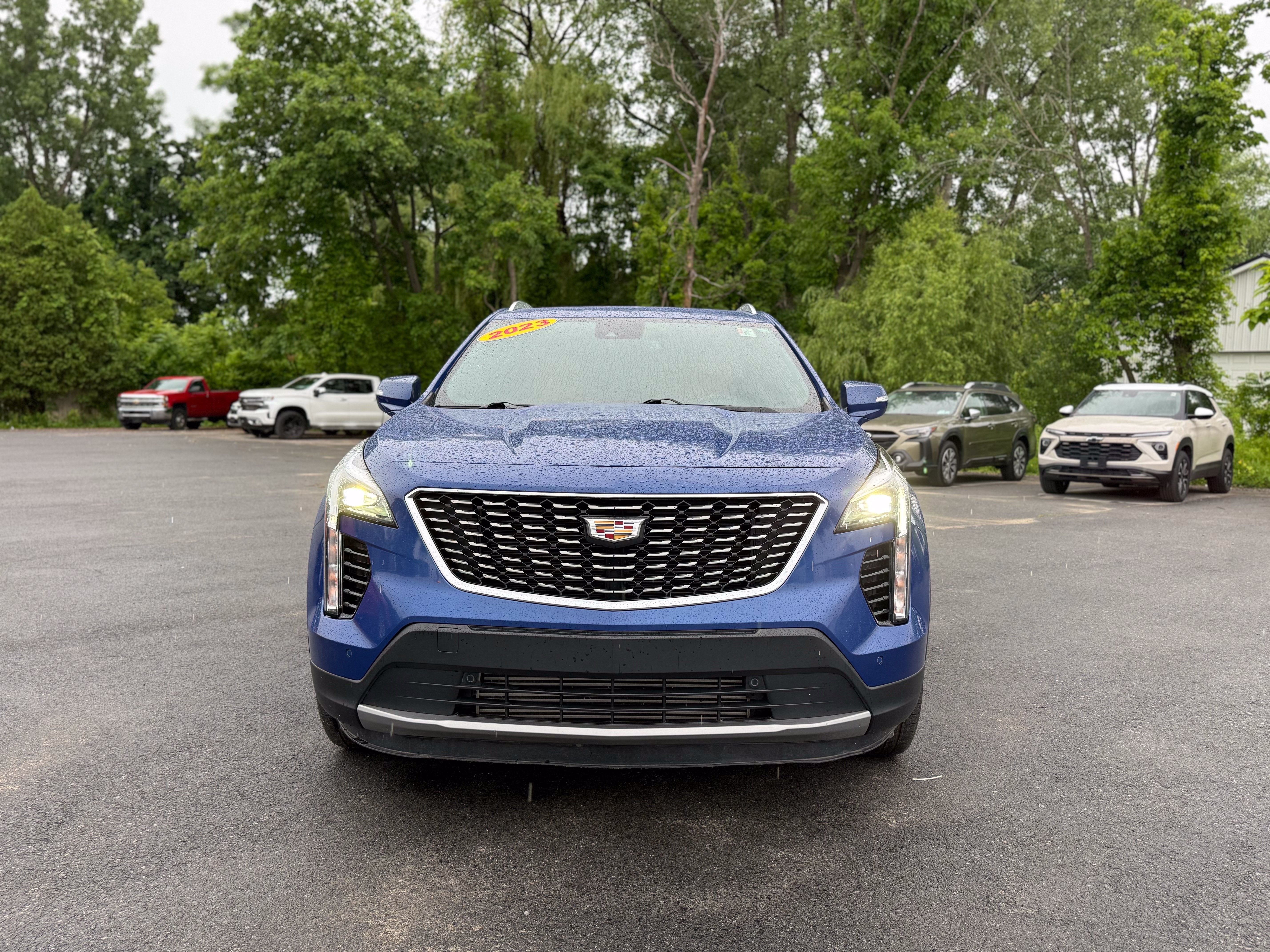 2023 Cadillac XT4 Premium Luxury