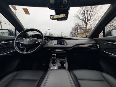 2022 Cadillac XT4 Sport