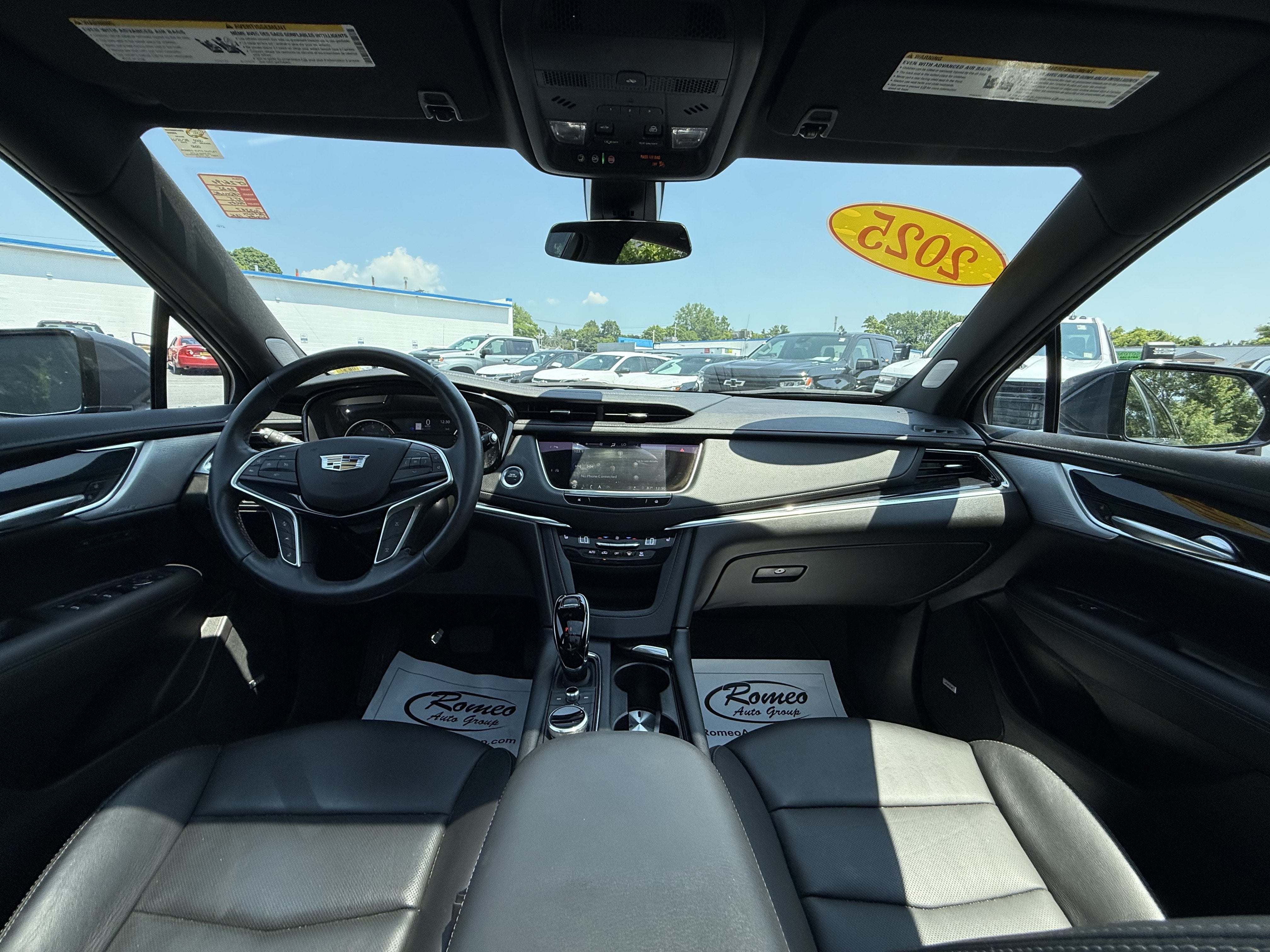 2025 Cadillac XT5 Premium Luxury