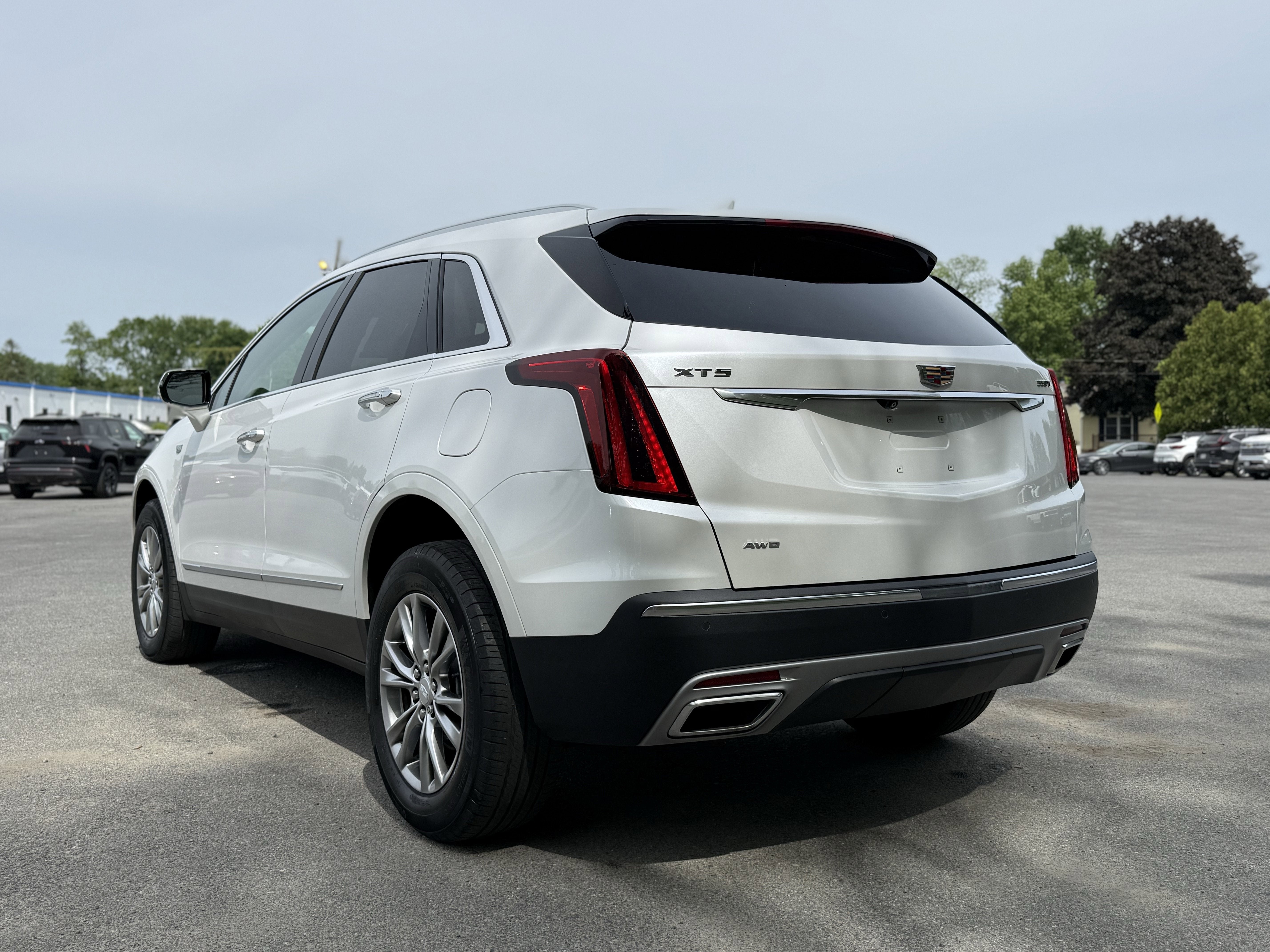 2022 Cadillac XT5 Premium Luxury