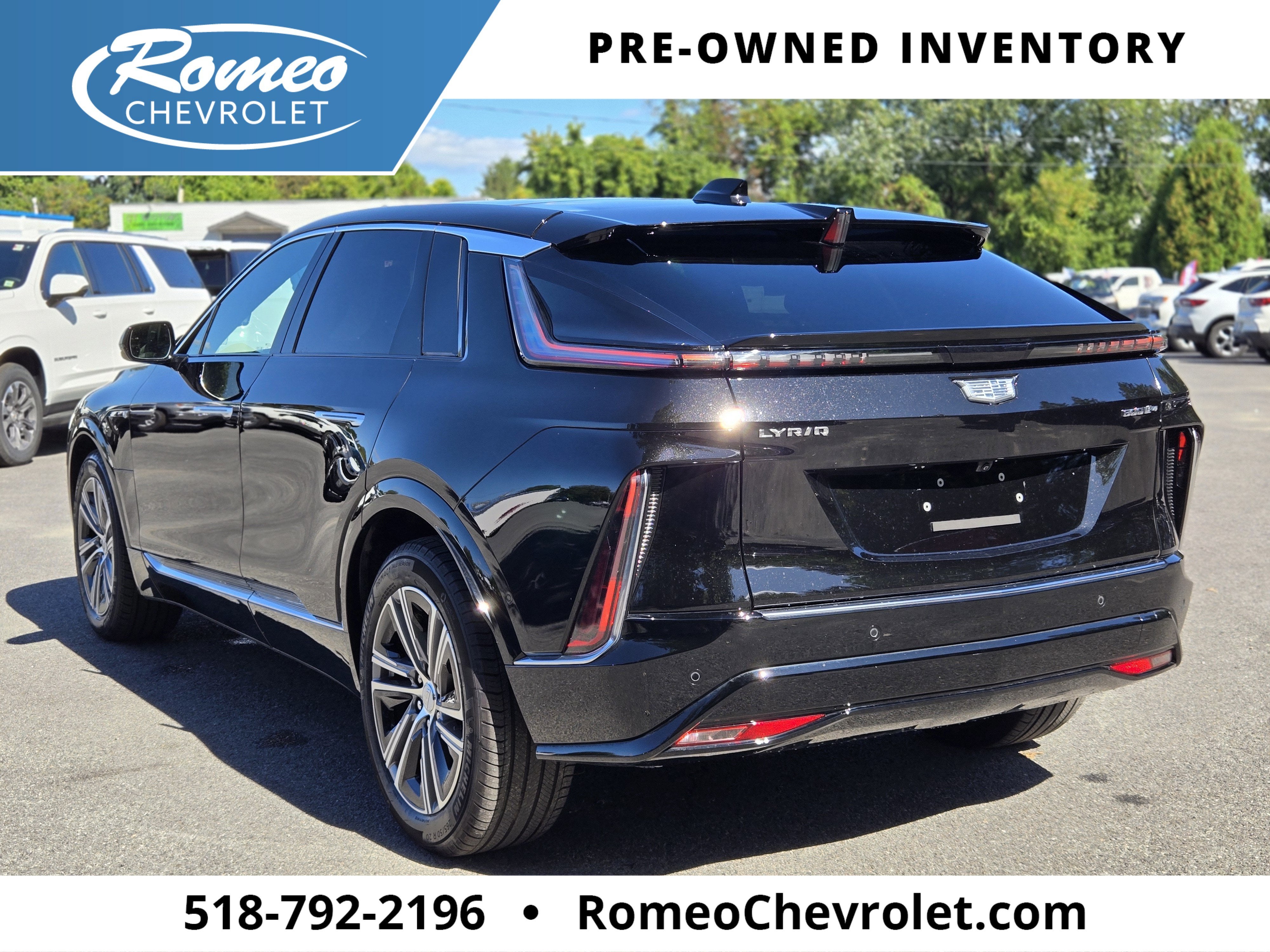 2024 Cadillac LYRIQ Luxury 1