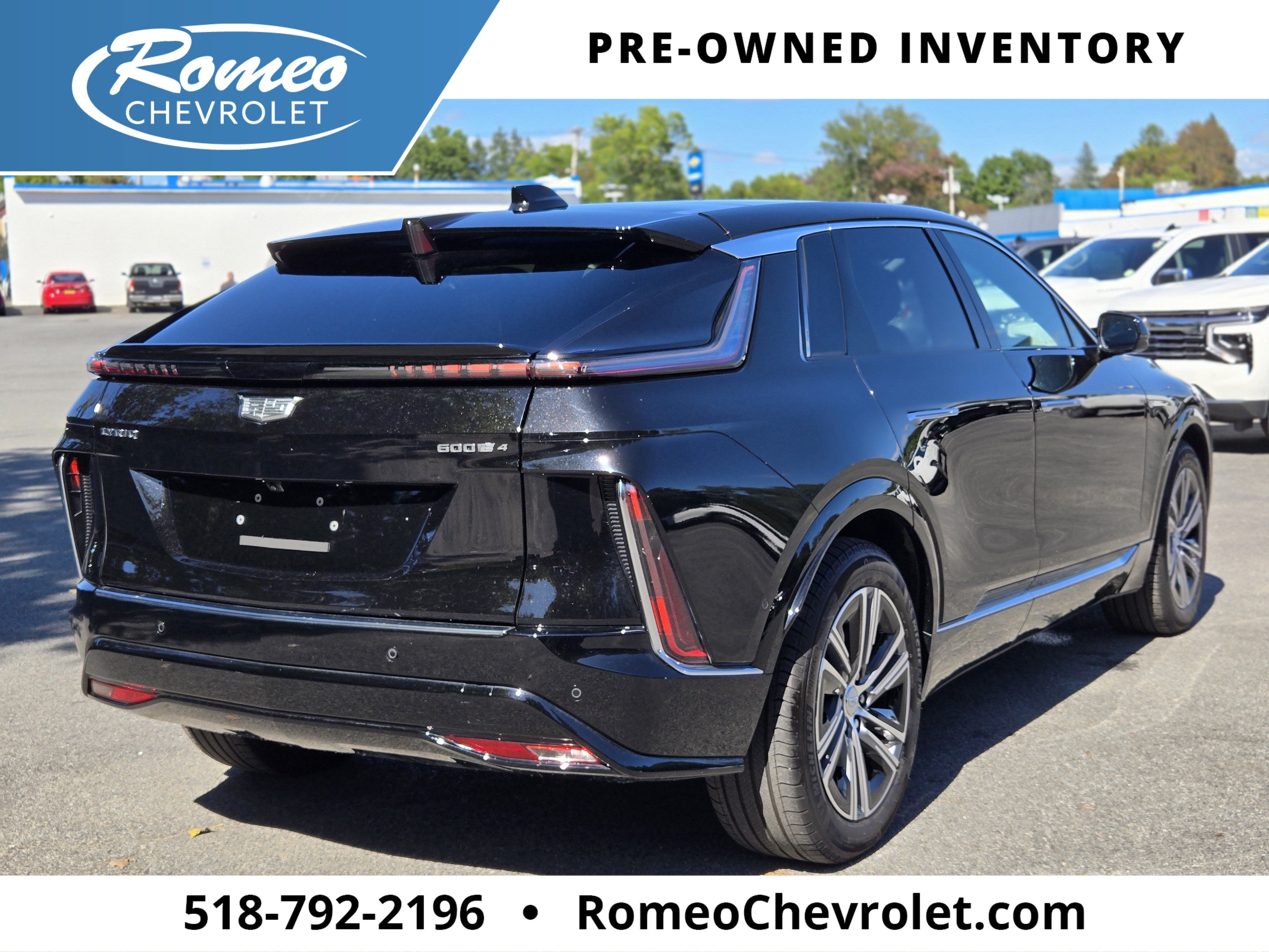 2024 Cadillac LYRIQ Luxury 1