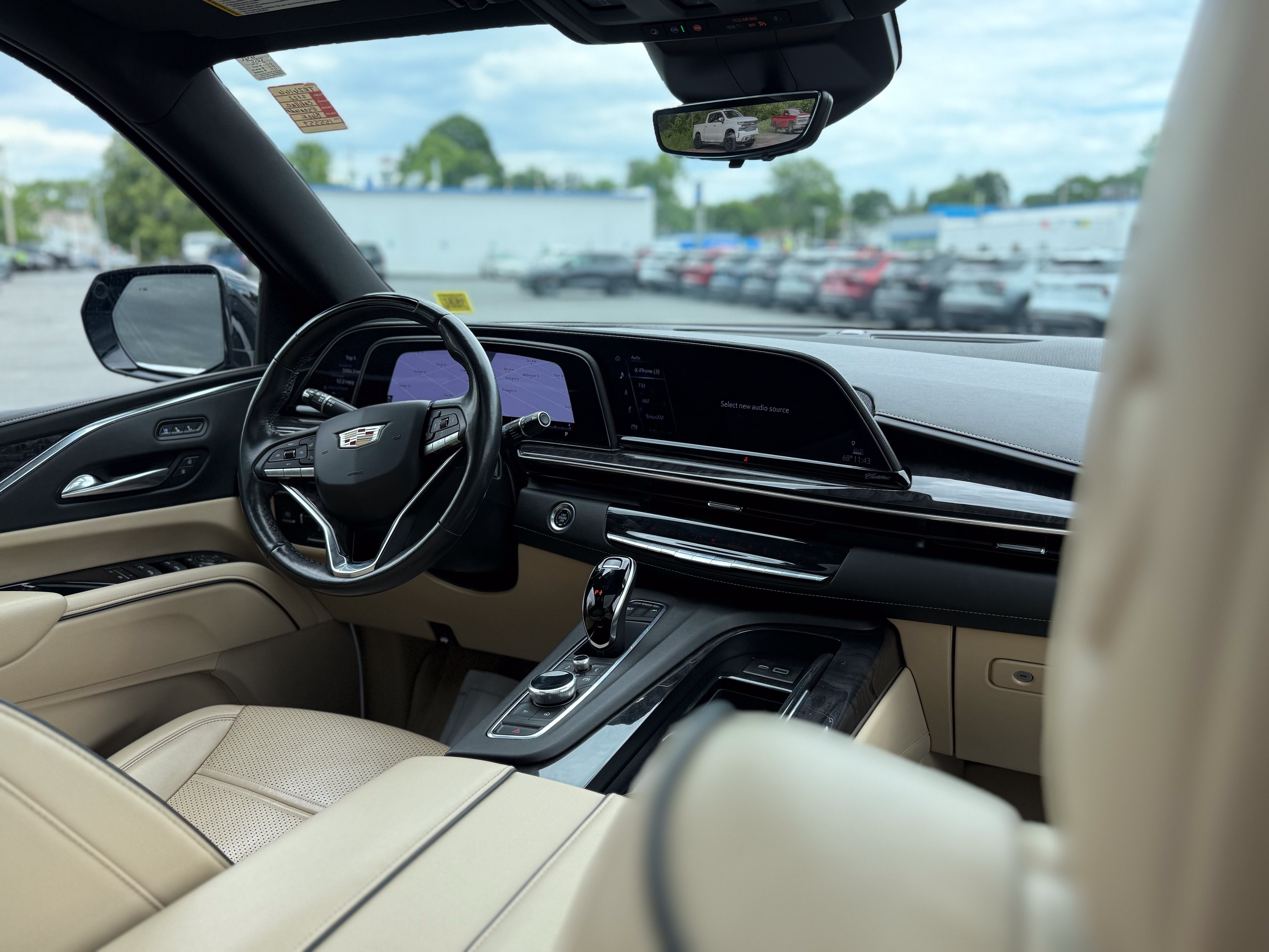 2022 Cadillac Escalade Premium Luxury