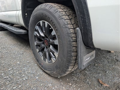 2024 Nissan TITAN Crew Cab PRO-4X 4x4