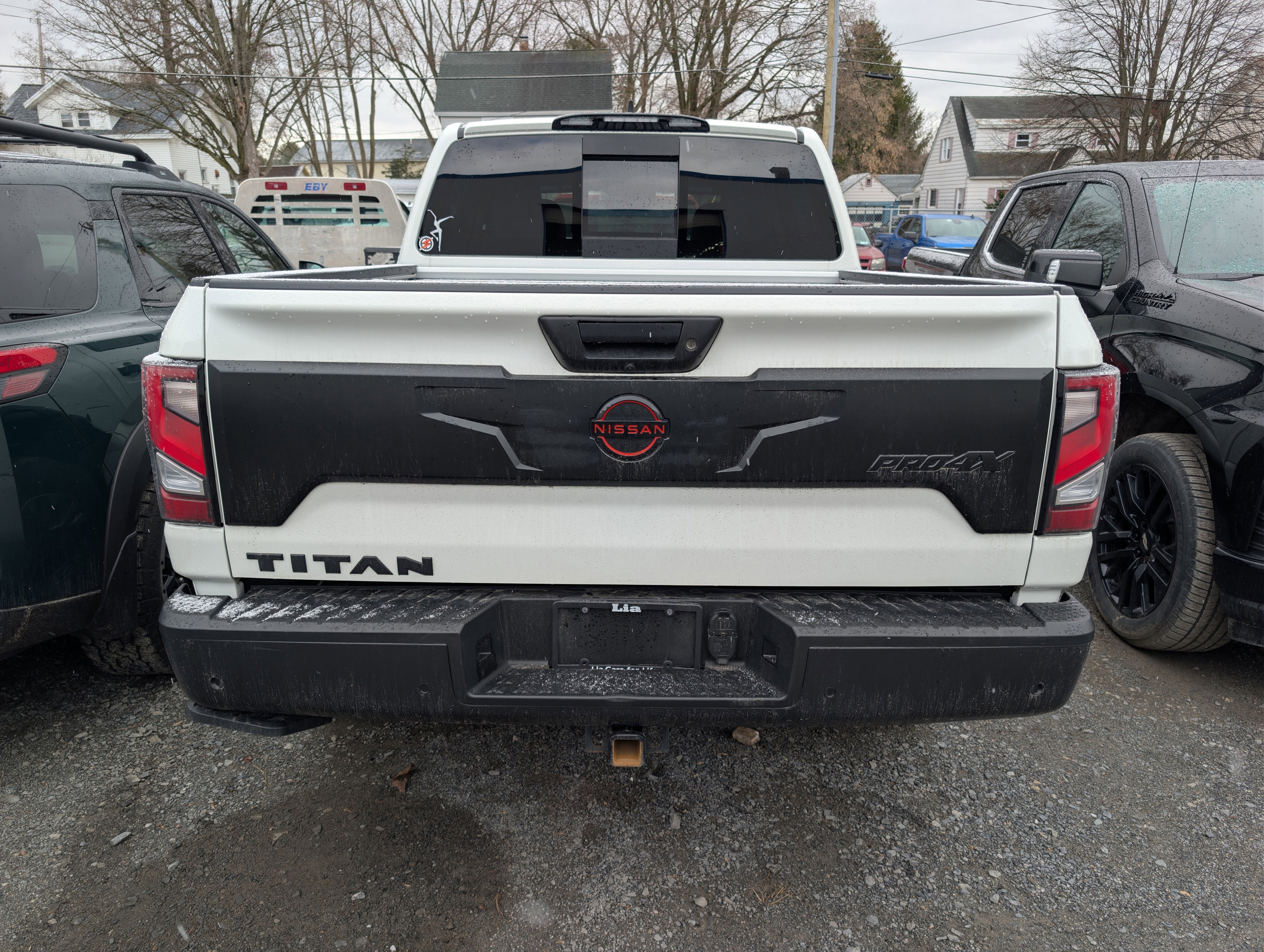 2024 Nissan TITAN Crew Cab PRO-4X 4x4