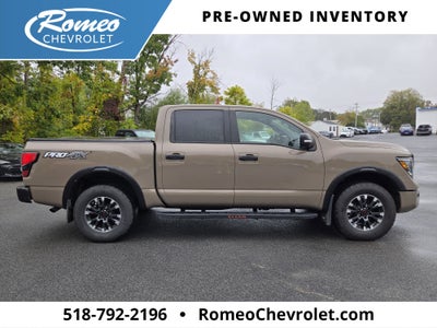 2024 Nissan TITAN Crew Cab PRO-4X 4x4