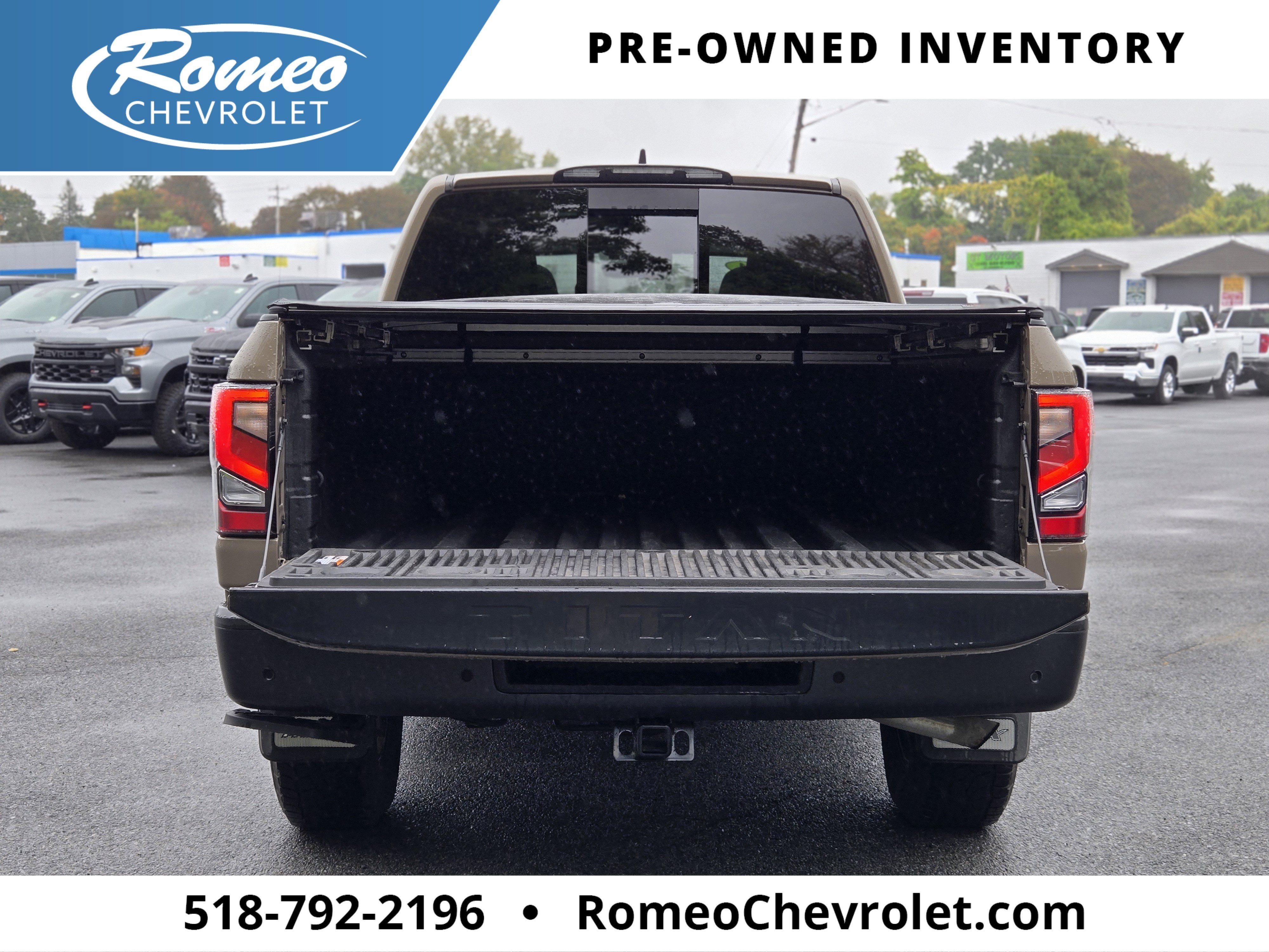 2024 Nissan TITAN Crew Cab PRO-4X 4x4