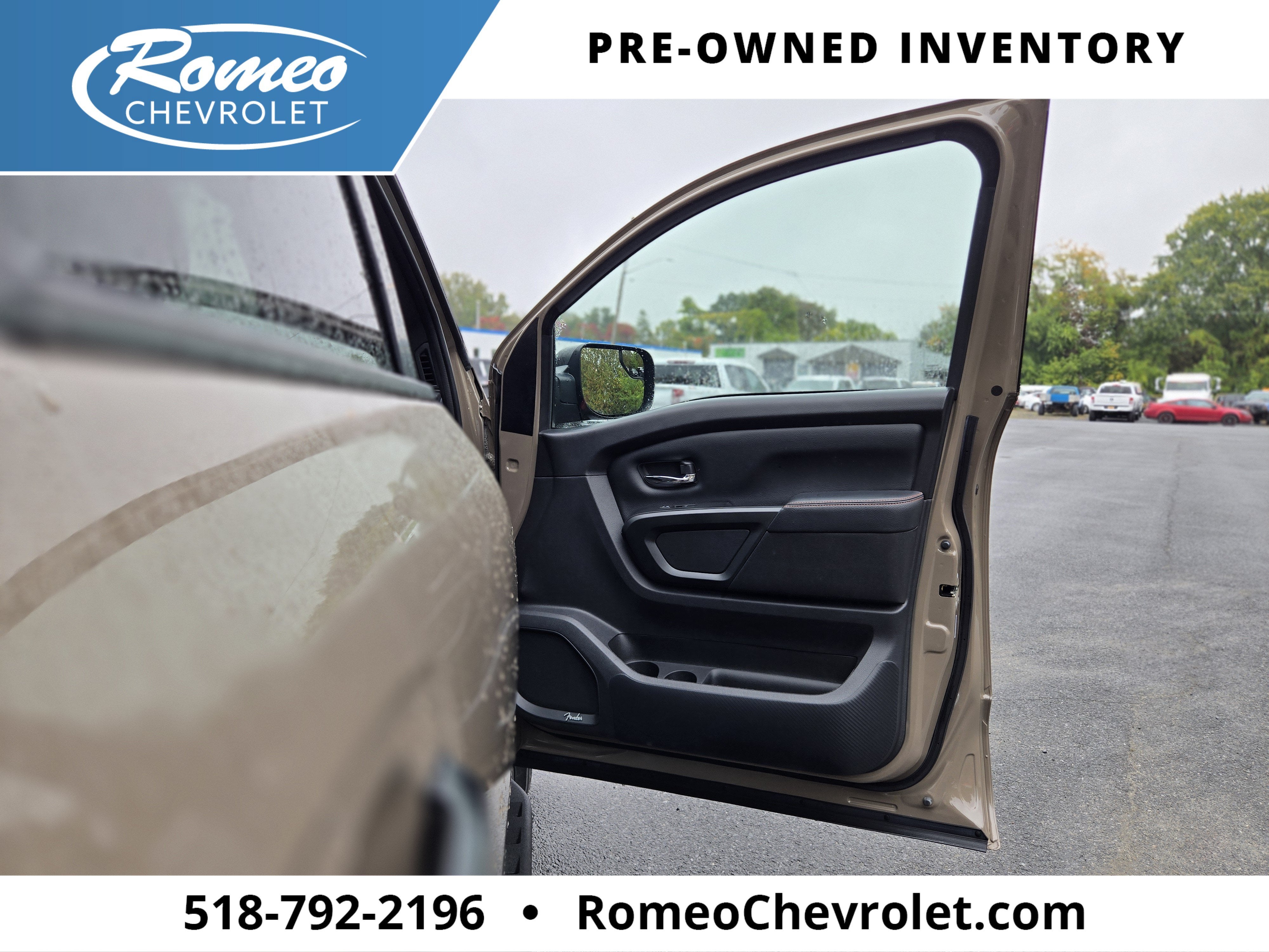 2024 Nissan TITAN Crew Cab PRO-4X 4x4