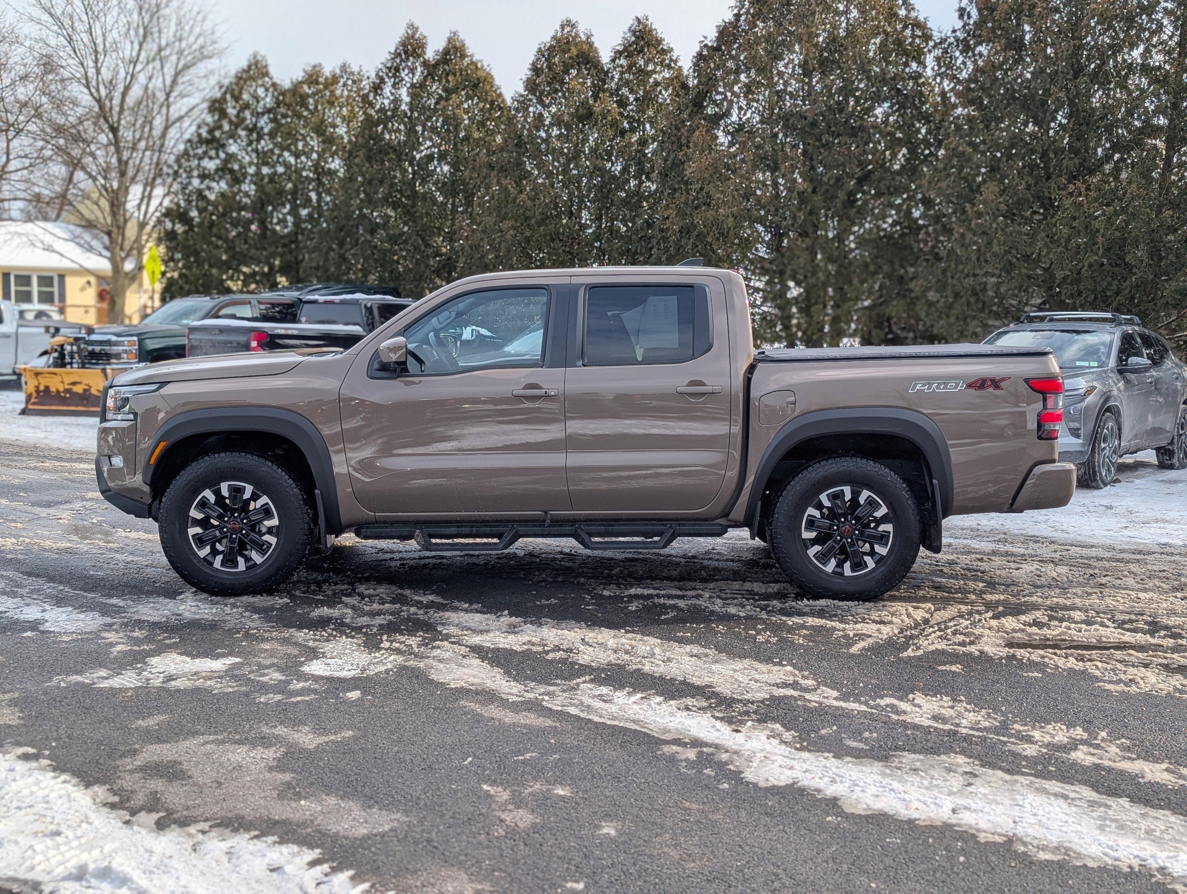 2023 Nissan Frontier Crew Cab PRO-4X 4x4