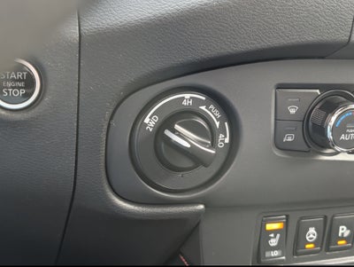 2023 Nissan Frontier Crew Cab PRO-4X 4x4