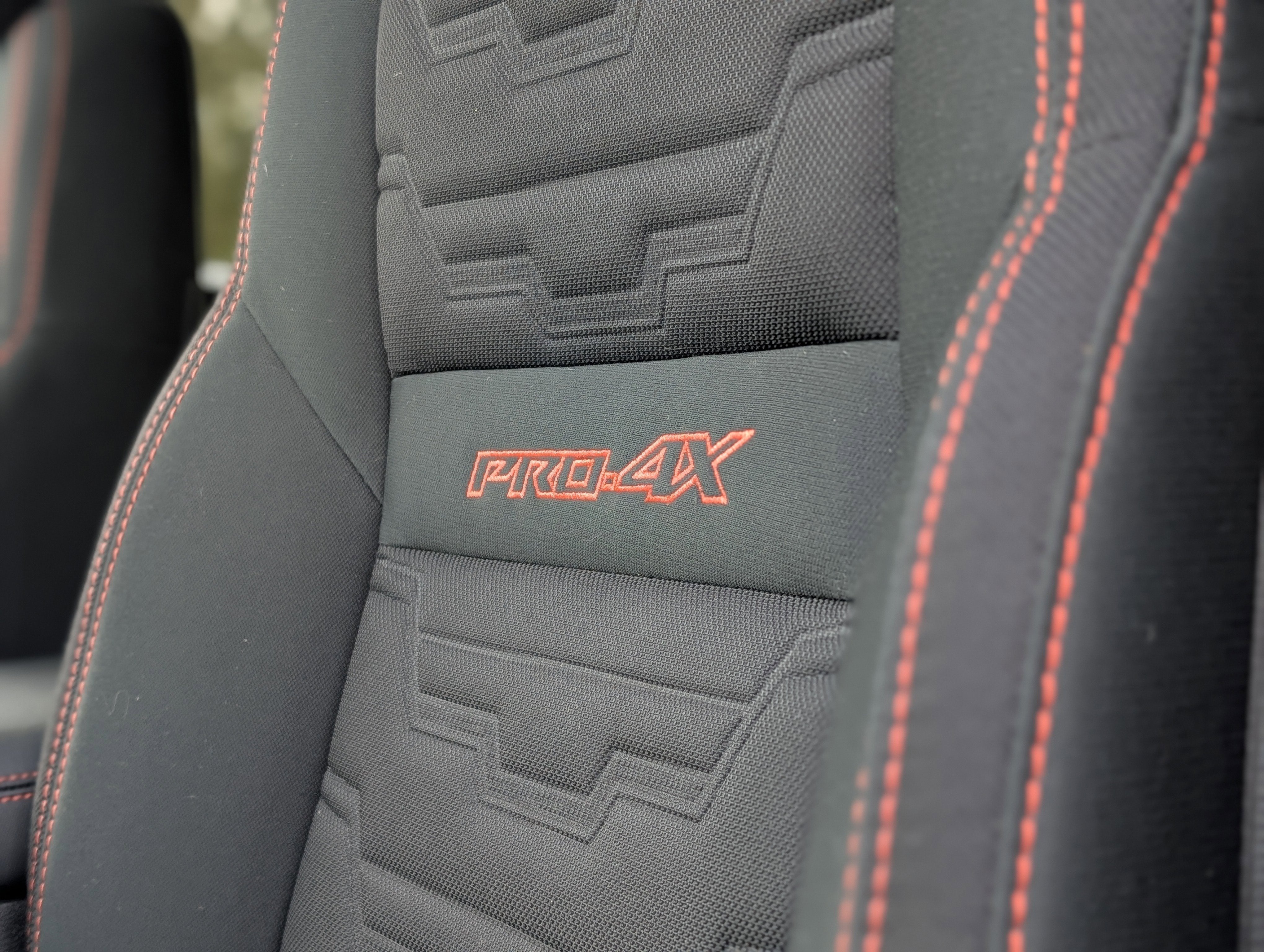 2023 Nissan Frontier Crew Cab PRO-4X 4x4