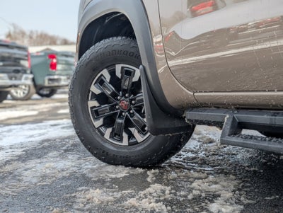 2023 Nissan Frontier Crew Cab PRO-4X 4x4