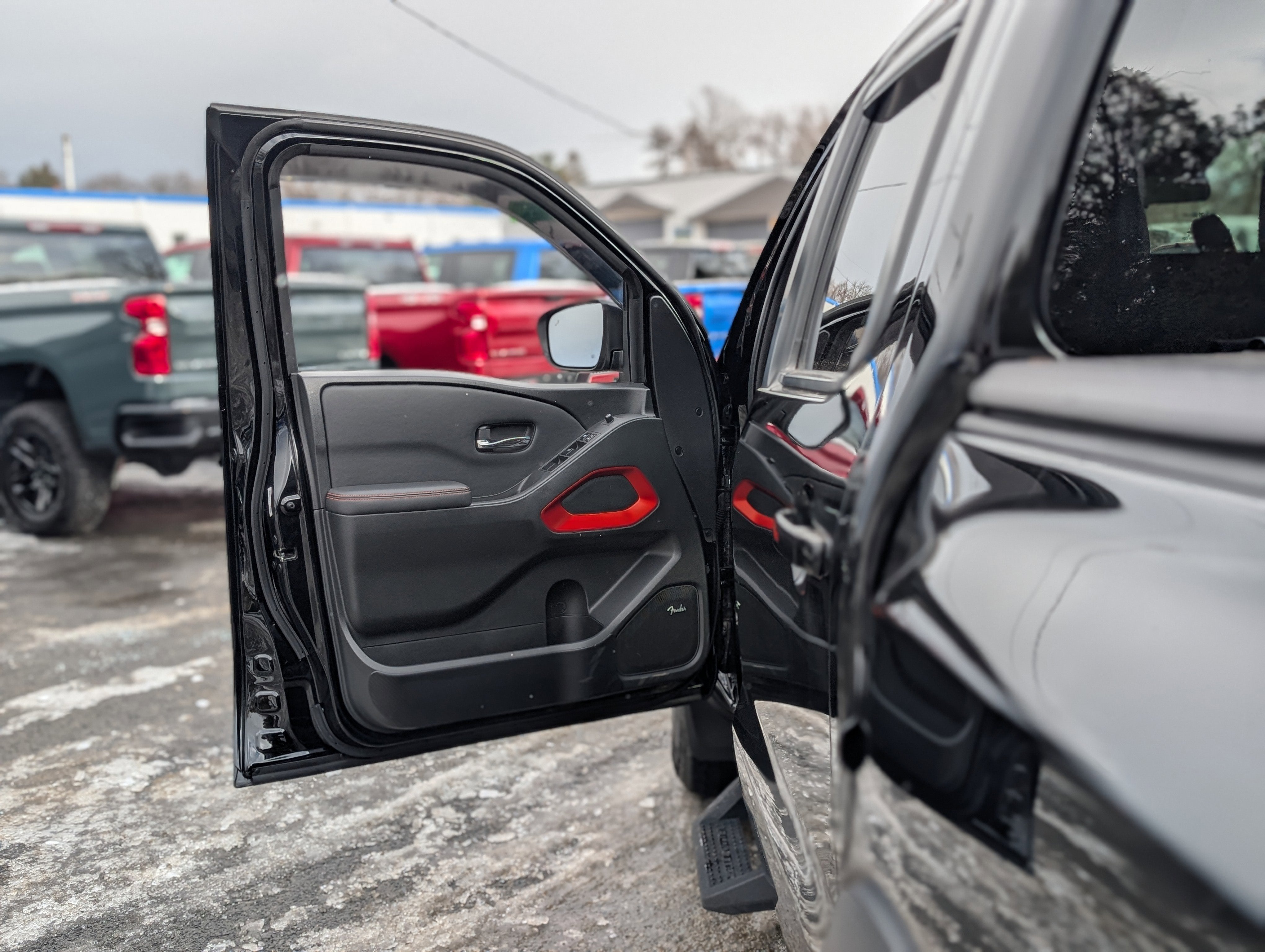 2023 Nissan Frontier Crew Cab PRO-4X 4x4