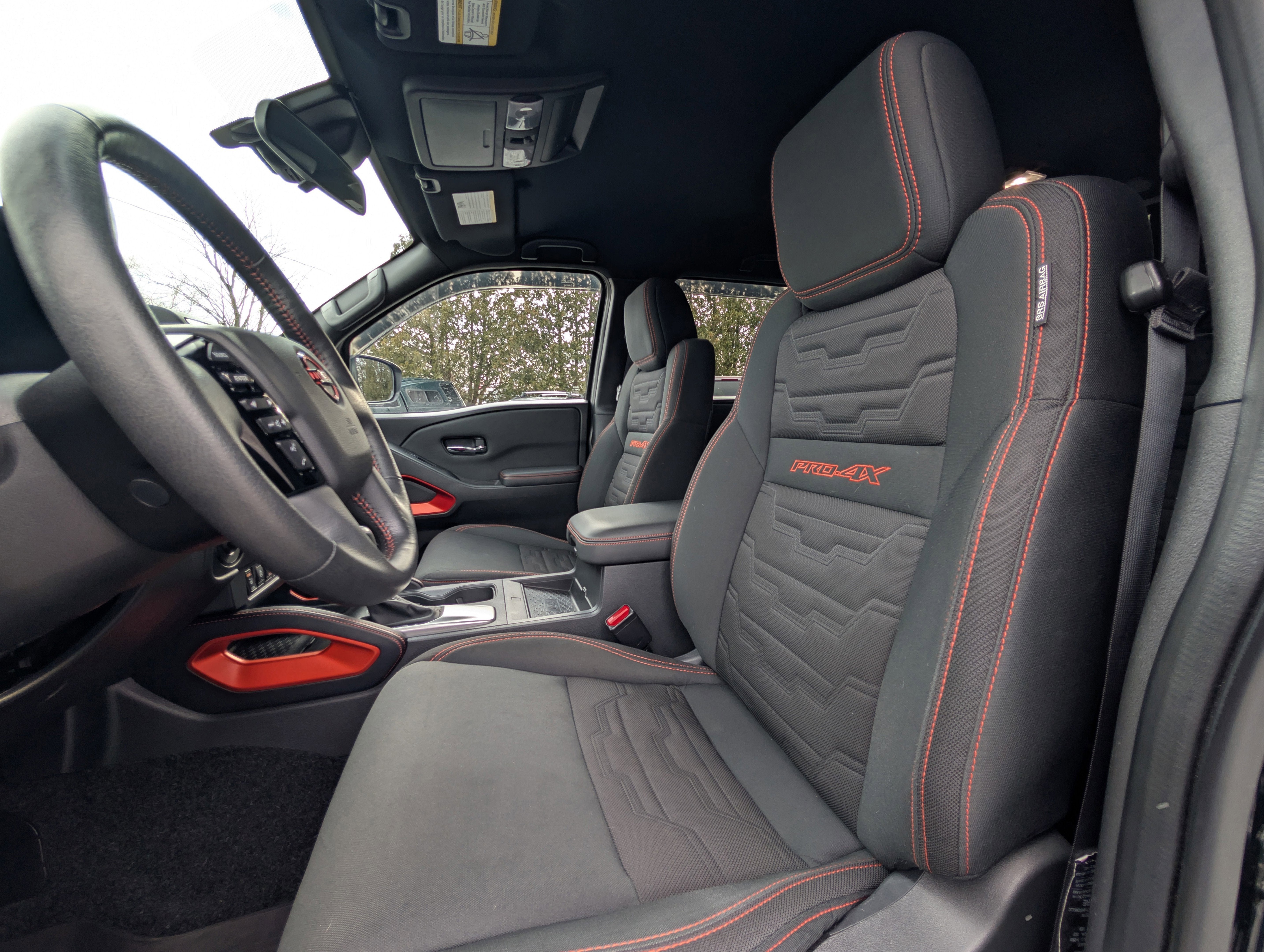 2023 Nissan Frontier Crew Cab PRO-4X 4x4