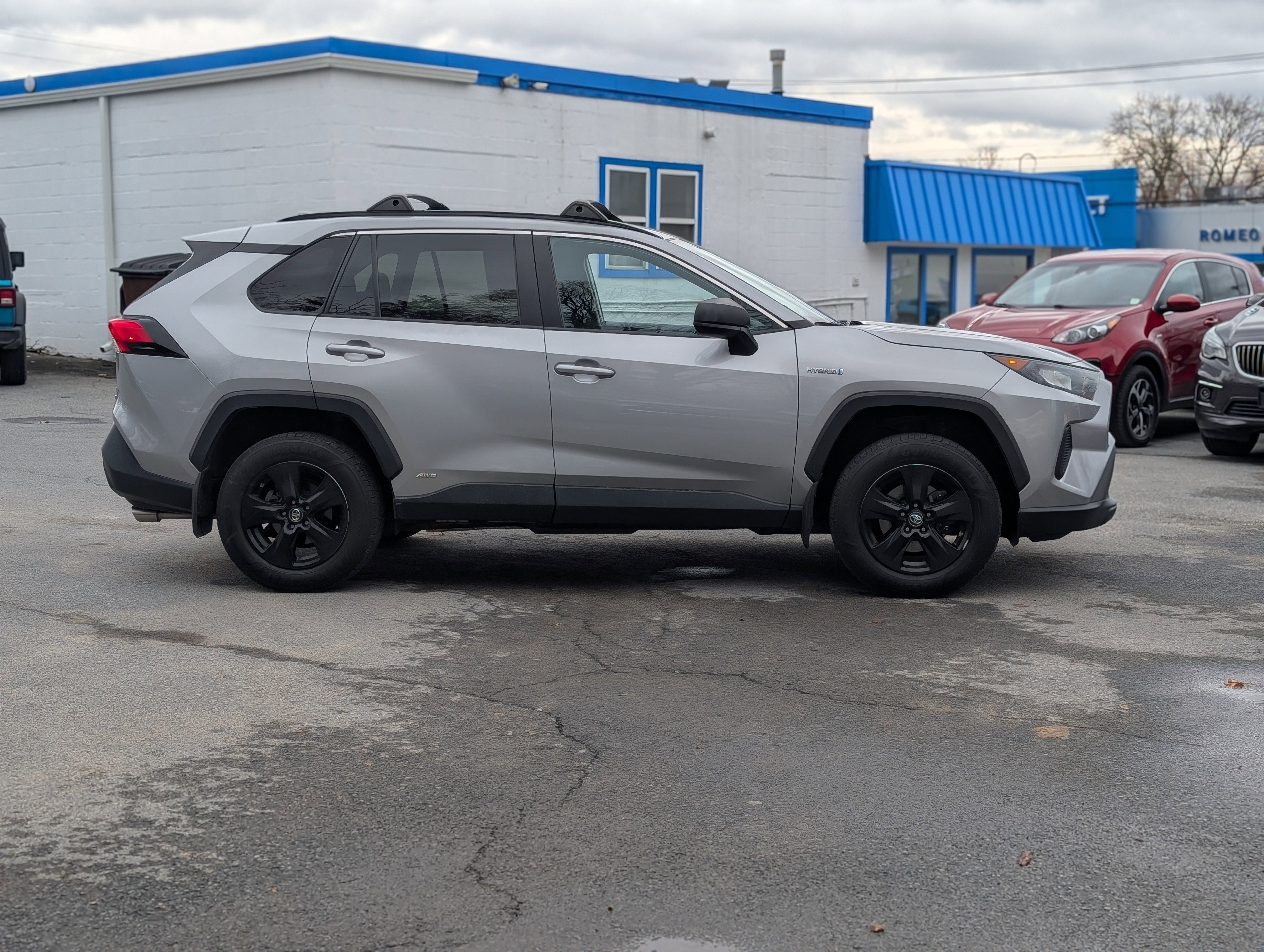 2019 Toyota RAV4 Hybrid LE