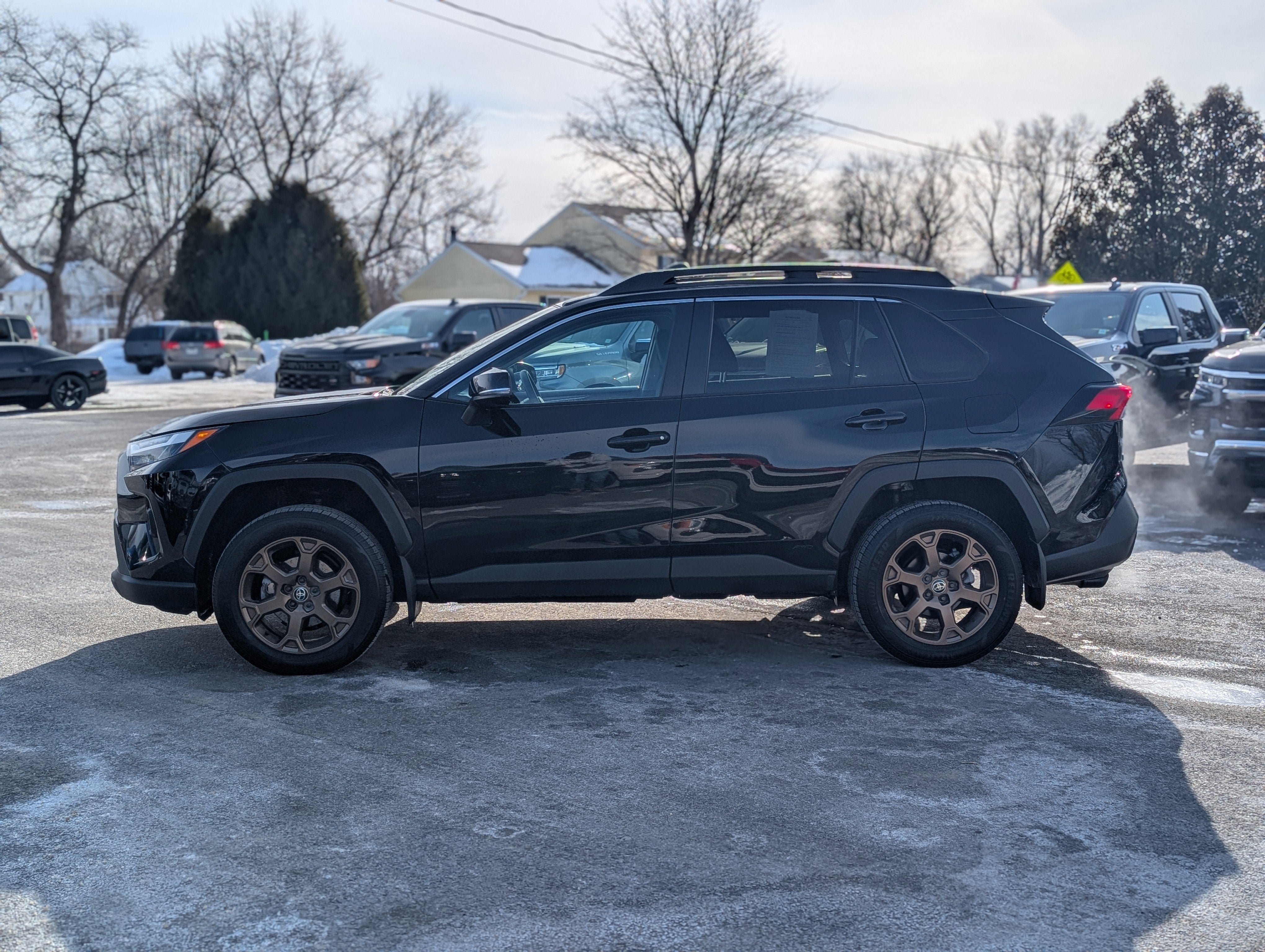 2023 Toyota RAV4 Hybrid Woodland Edition