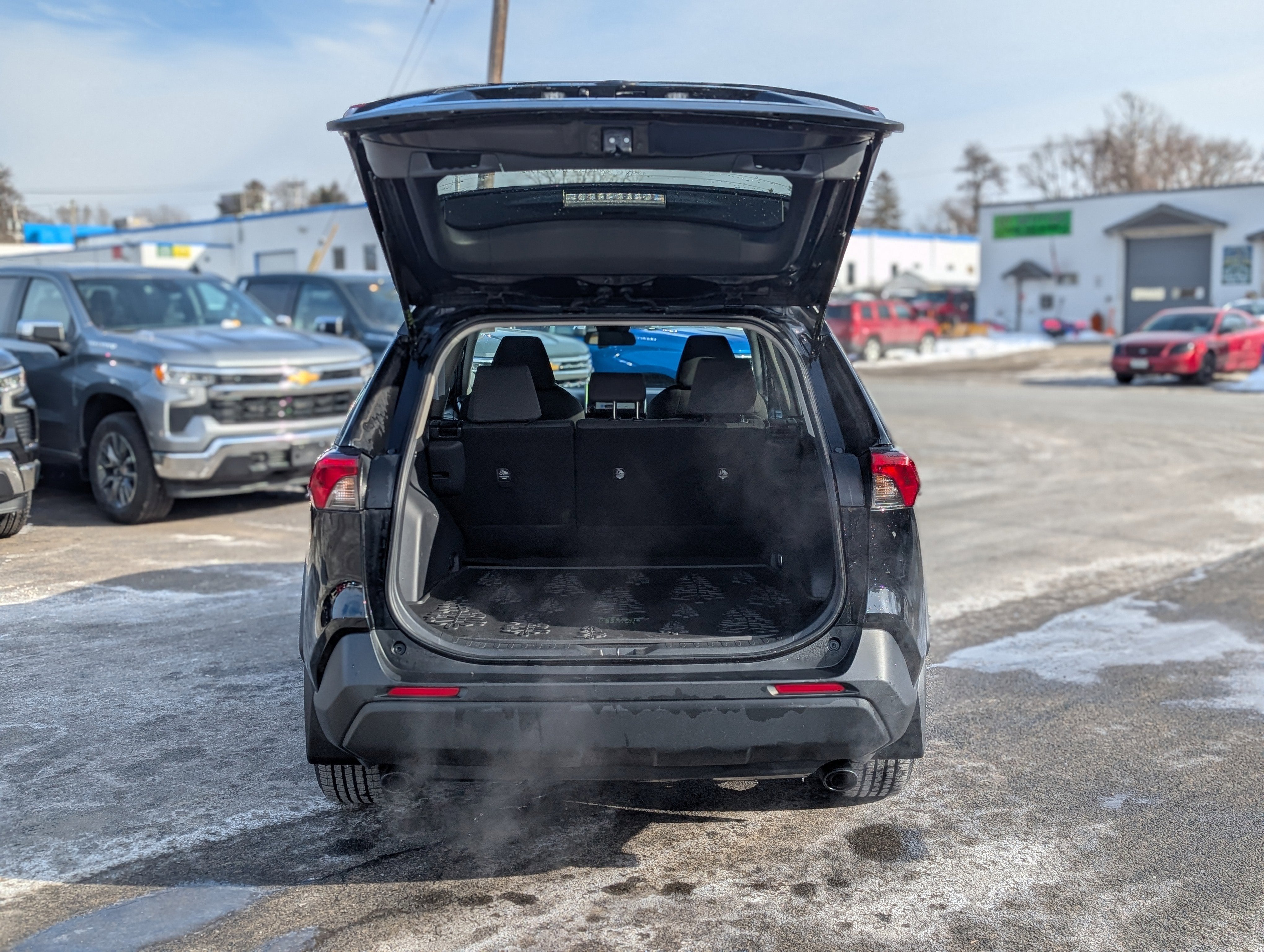 2023 Toyota RAV4 Hybrid Woodland Edition