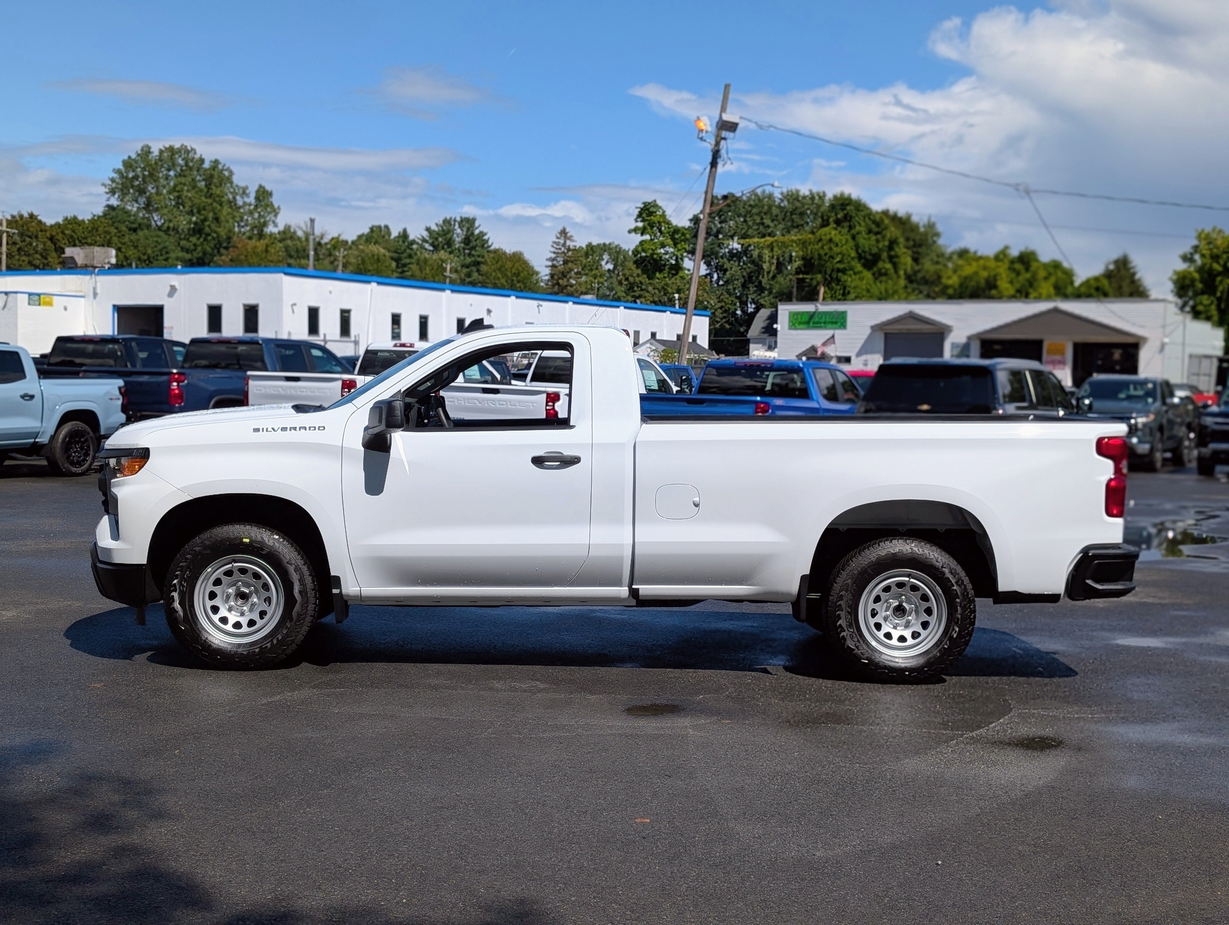 2026 Chevrolet Silverado 1500 WT