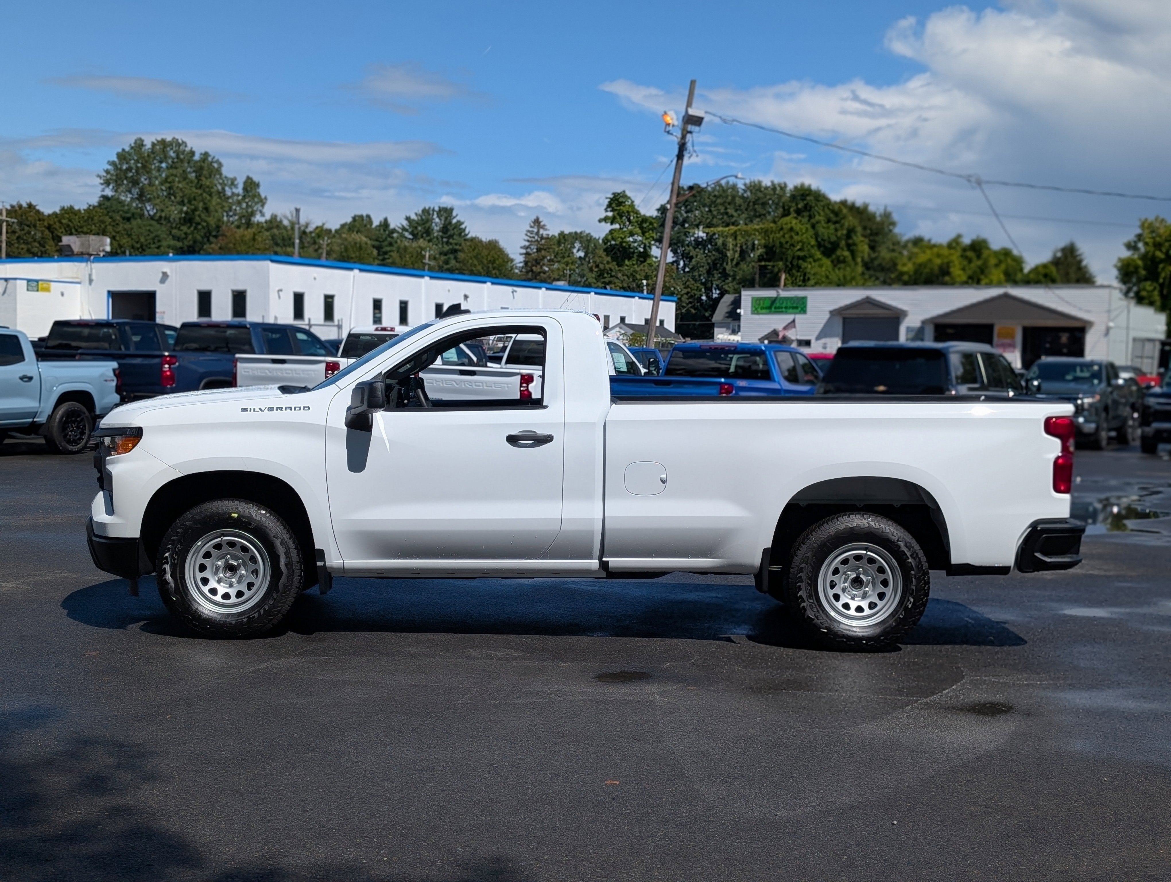 2026 Chevrolet Silverado 1500 WT