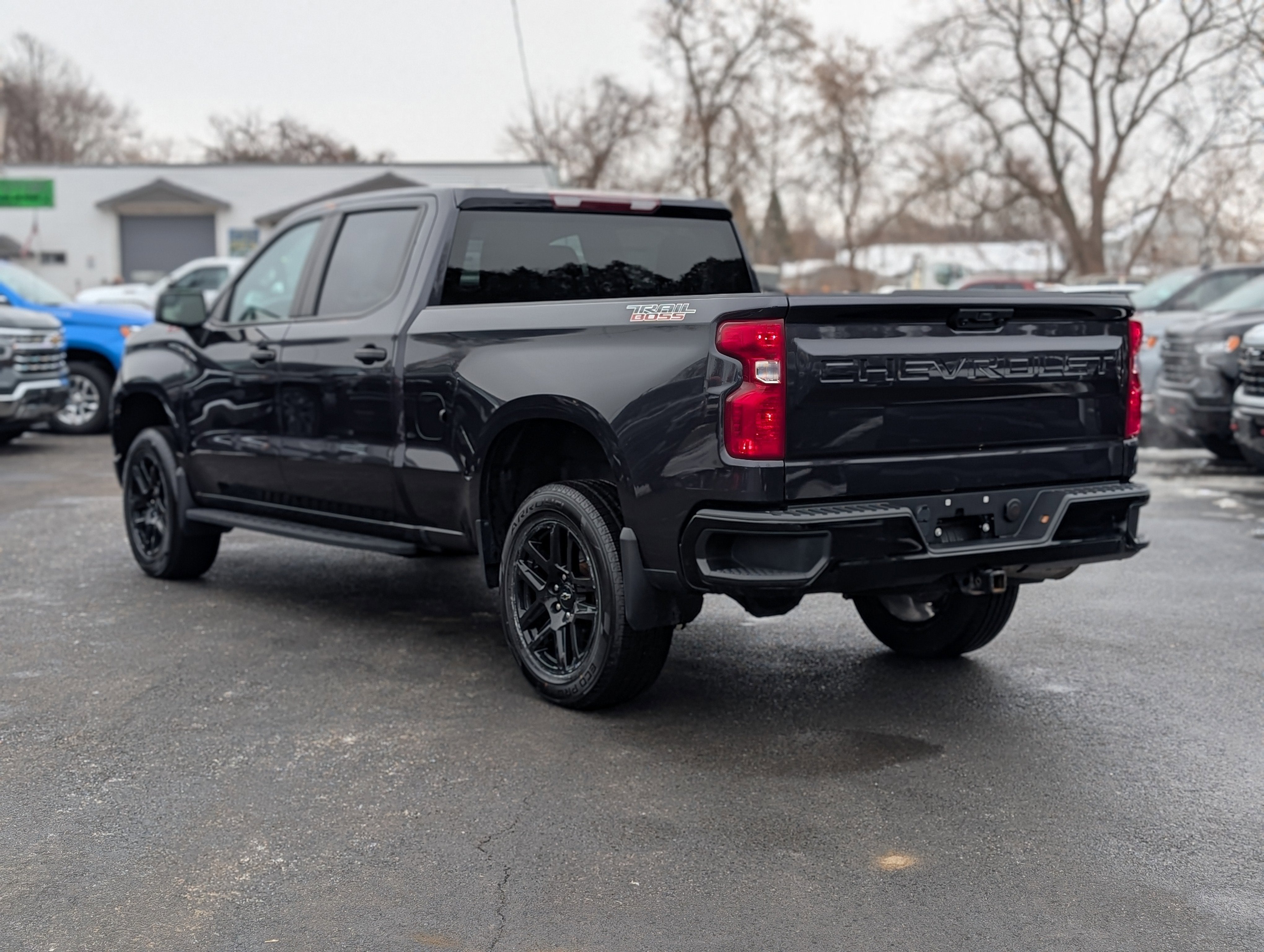2023 Chevrolet Silverado 1500 Custom Trail Boss
