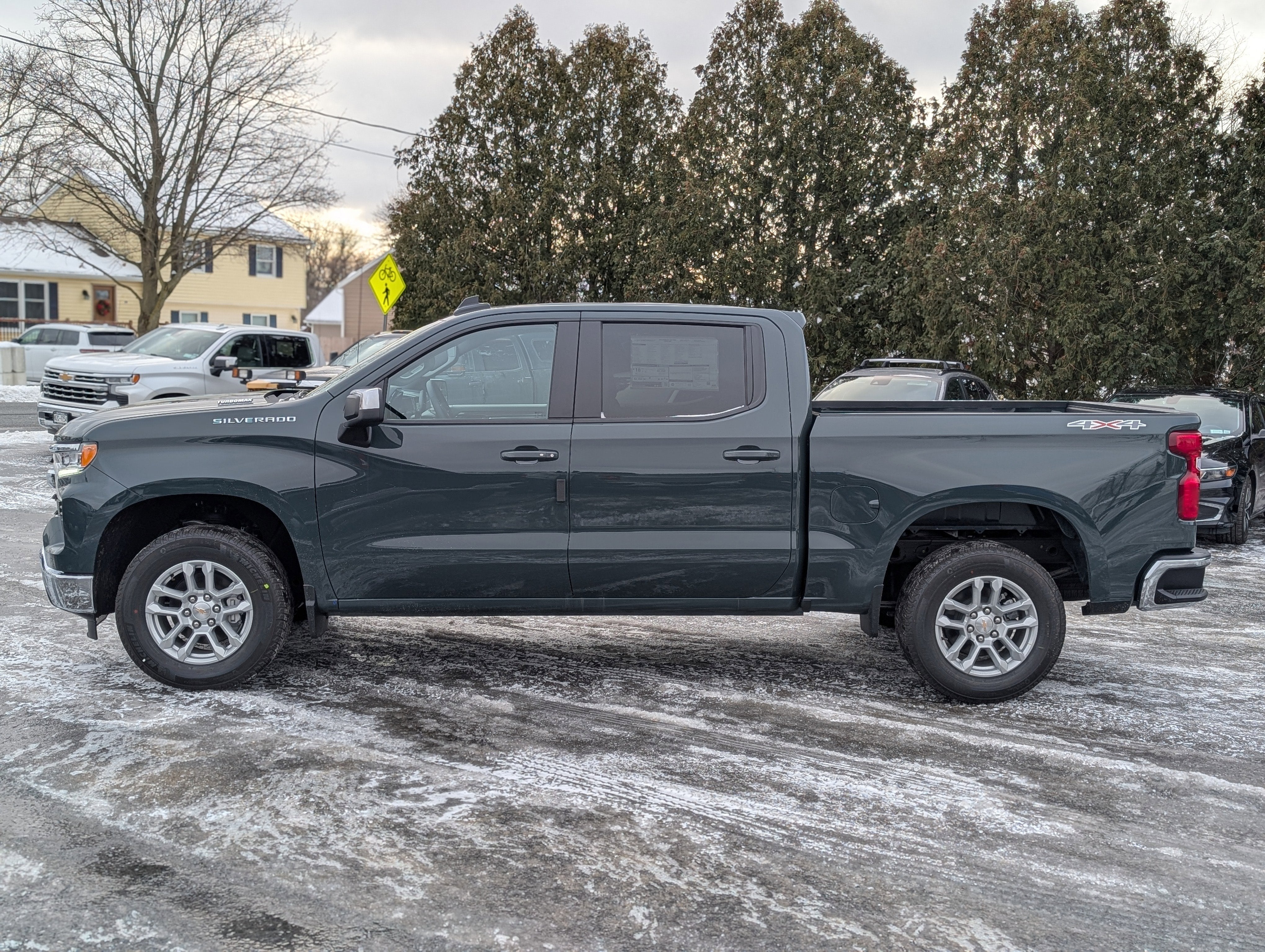 2026 Chevrolet Silverado 1500 LT (2FL)