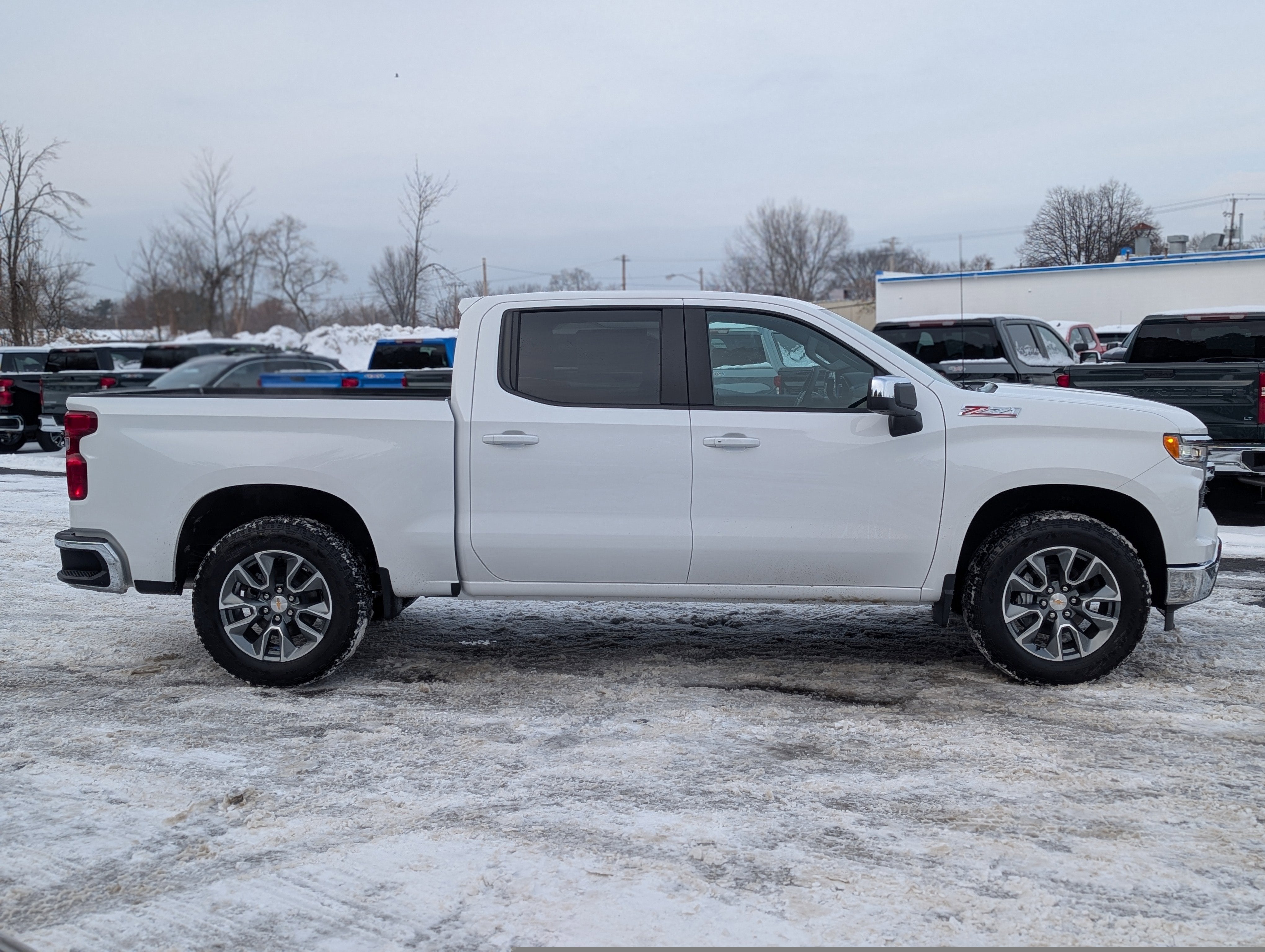2026 Chevrolet Silverado 1500 LT (2FL)