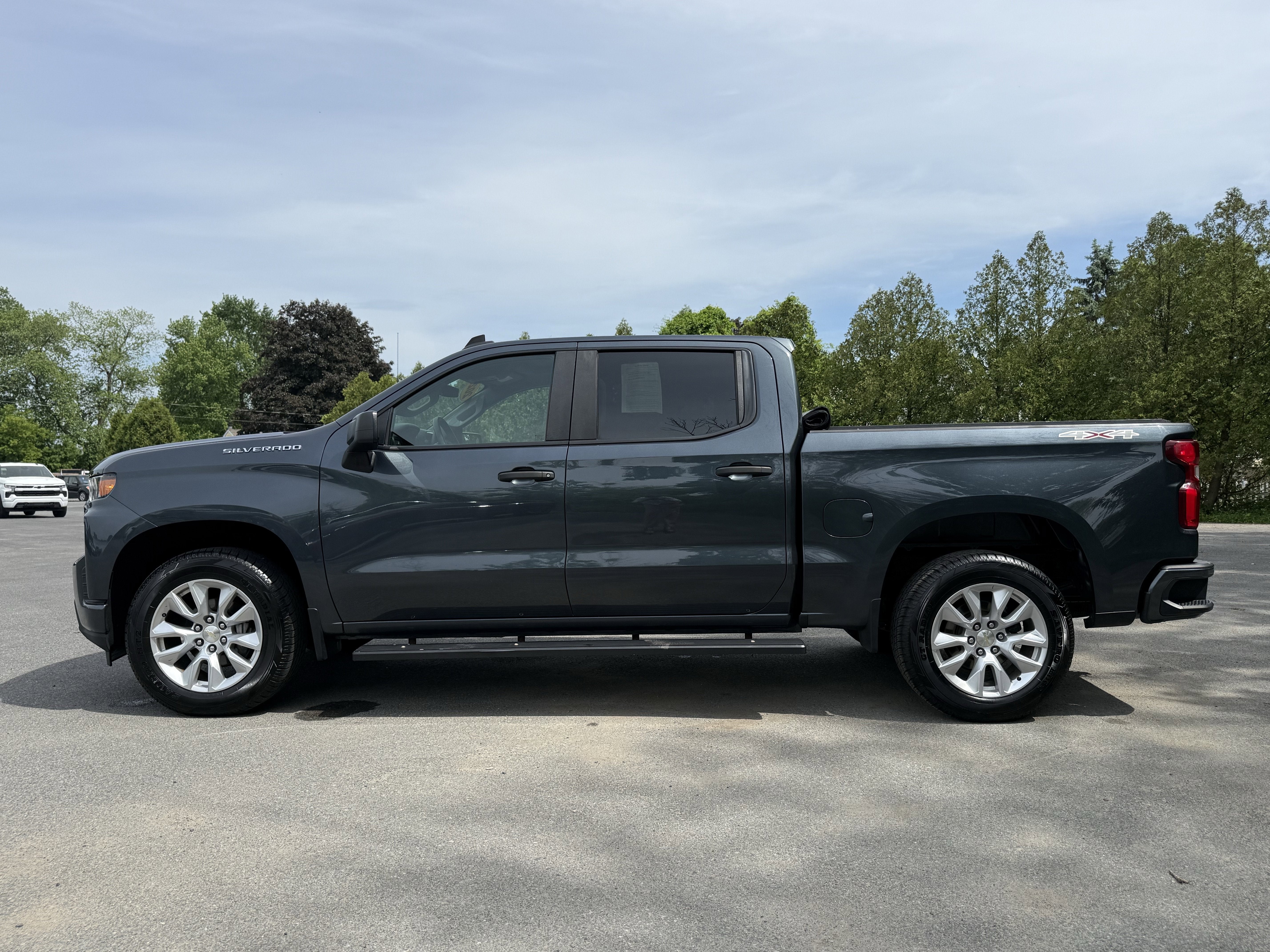 2020 Chevrolet Silverado 1500 Custom