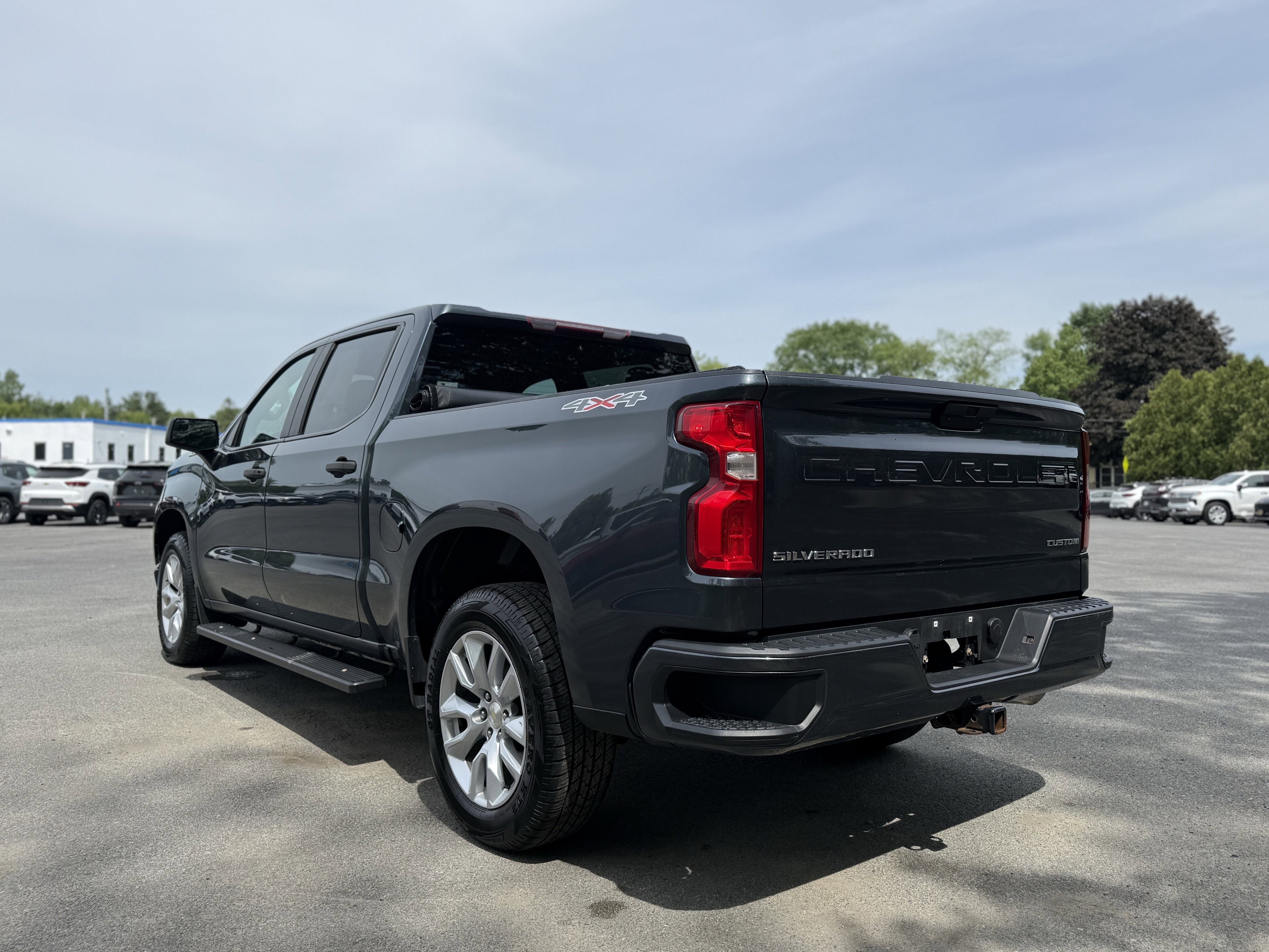 2020 Chevrolet Silverado 1500 Custom