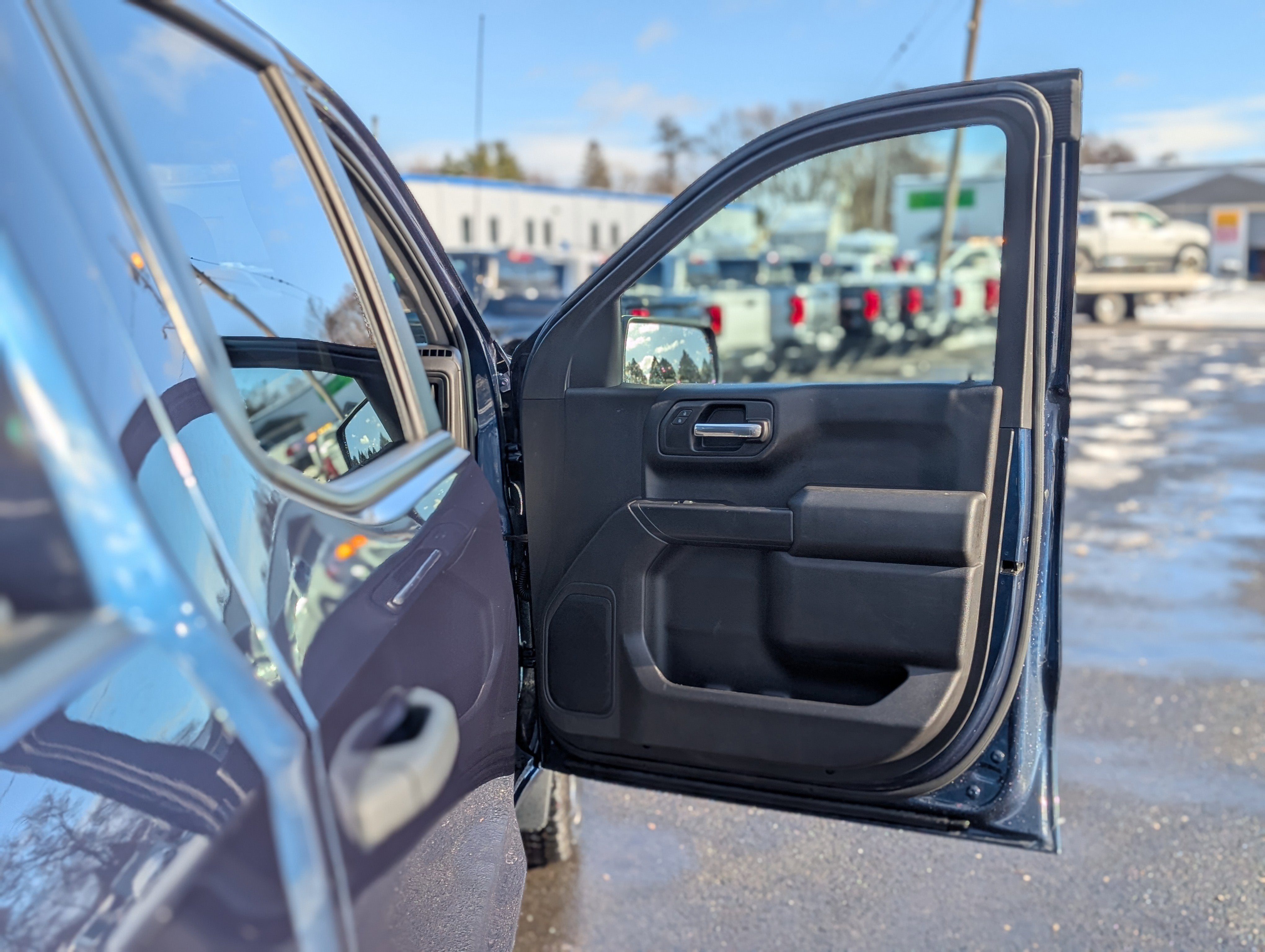 2022 Chevrolet Silverado 1500 LTD Custom