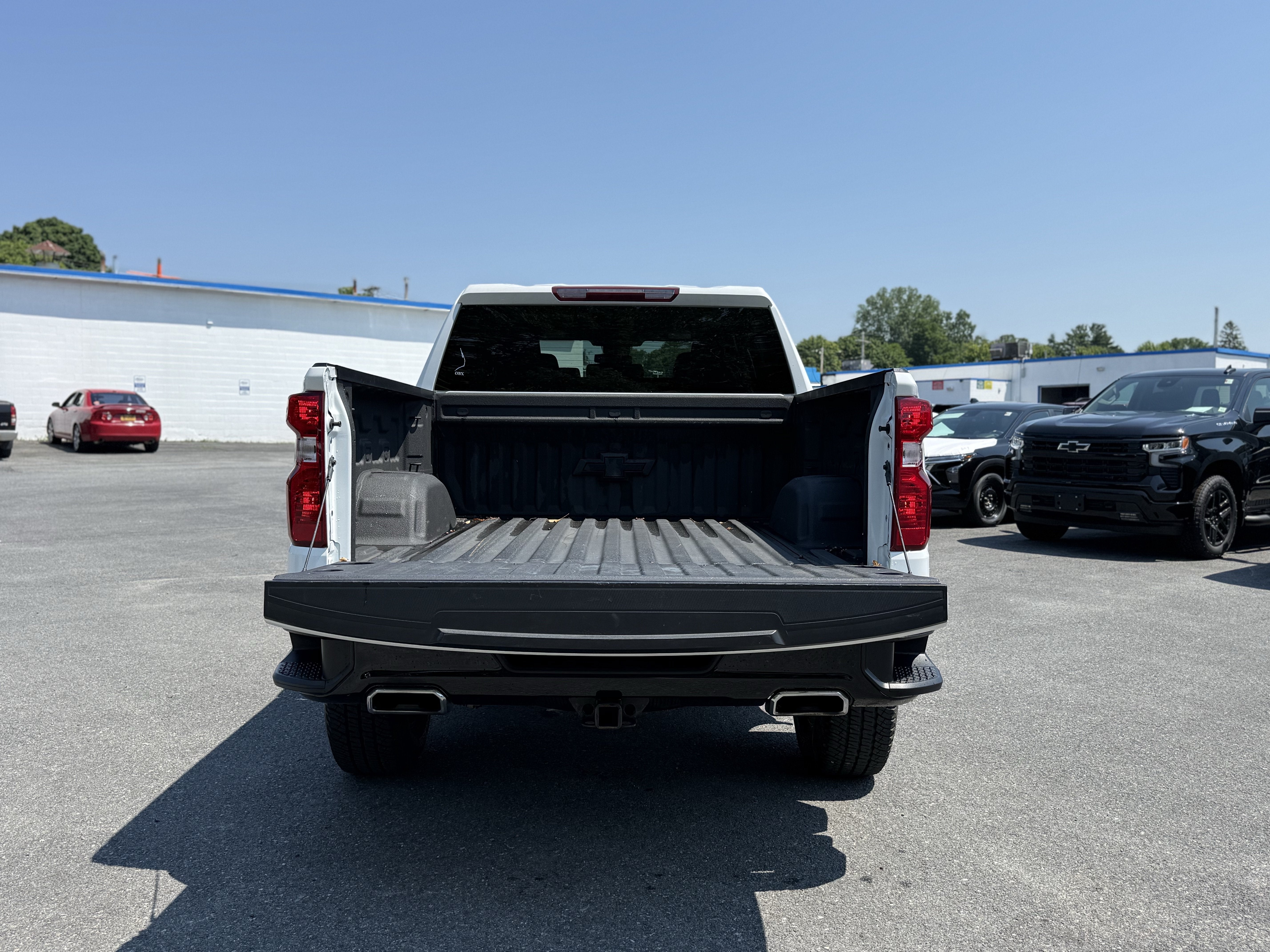 2023 Chevrolet Silverado 1500 Custom Trail Boss