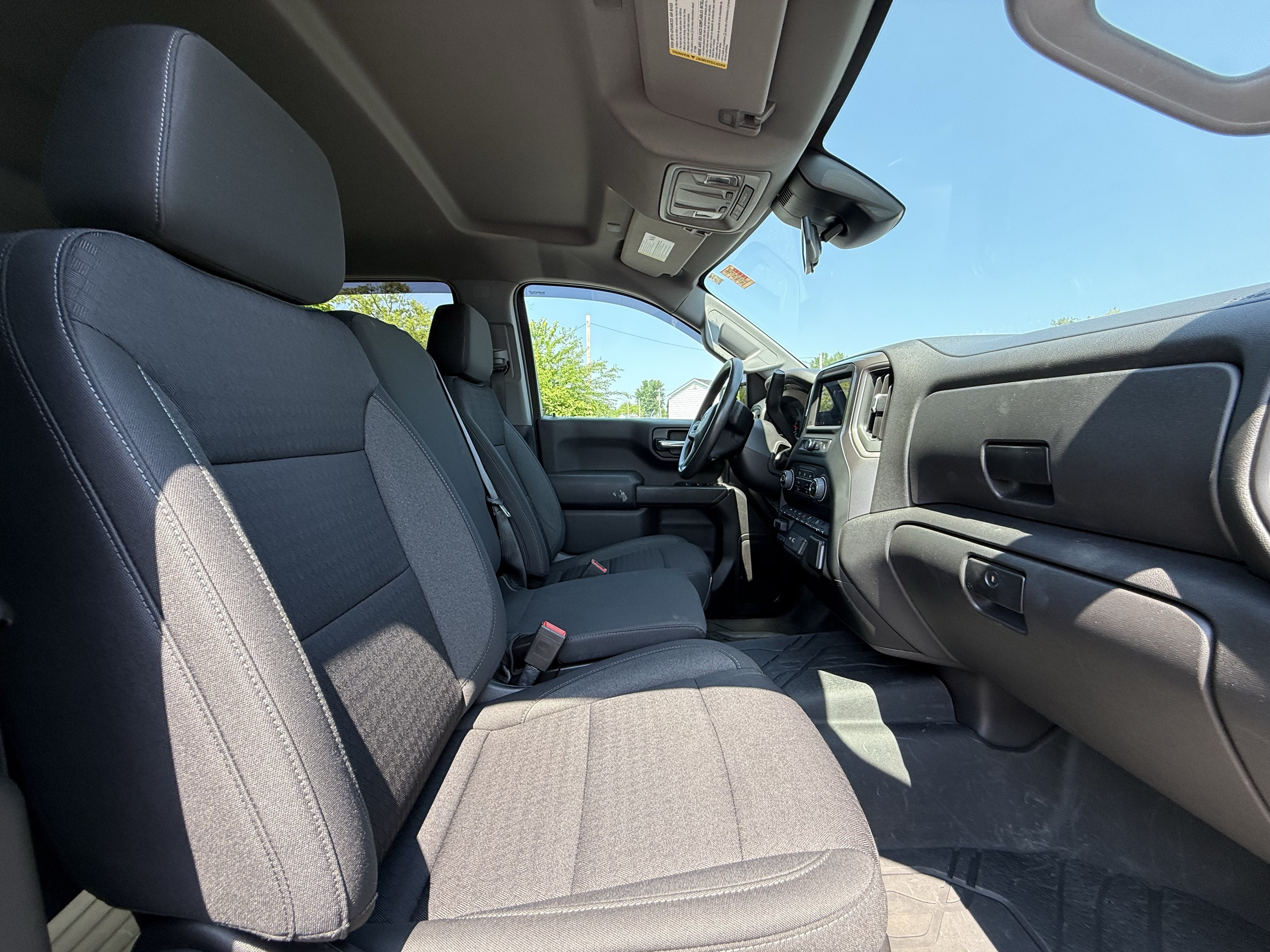 2023 Chevrolet Silverado 1500 Custom Trail Boss