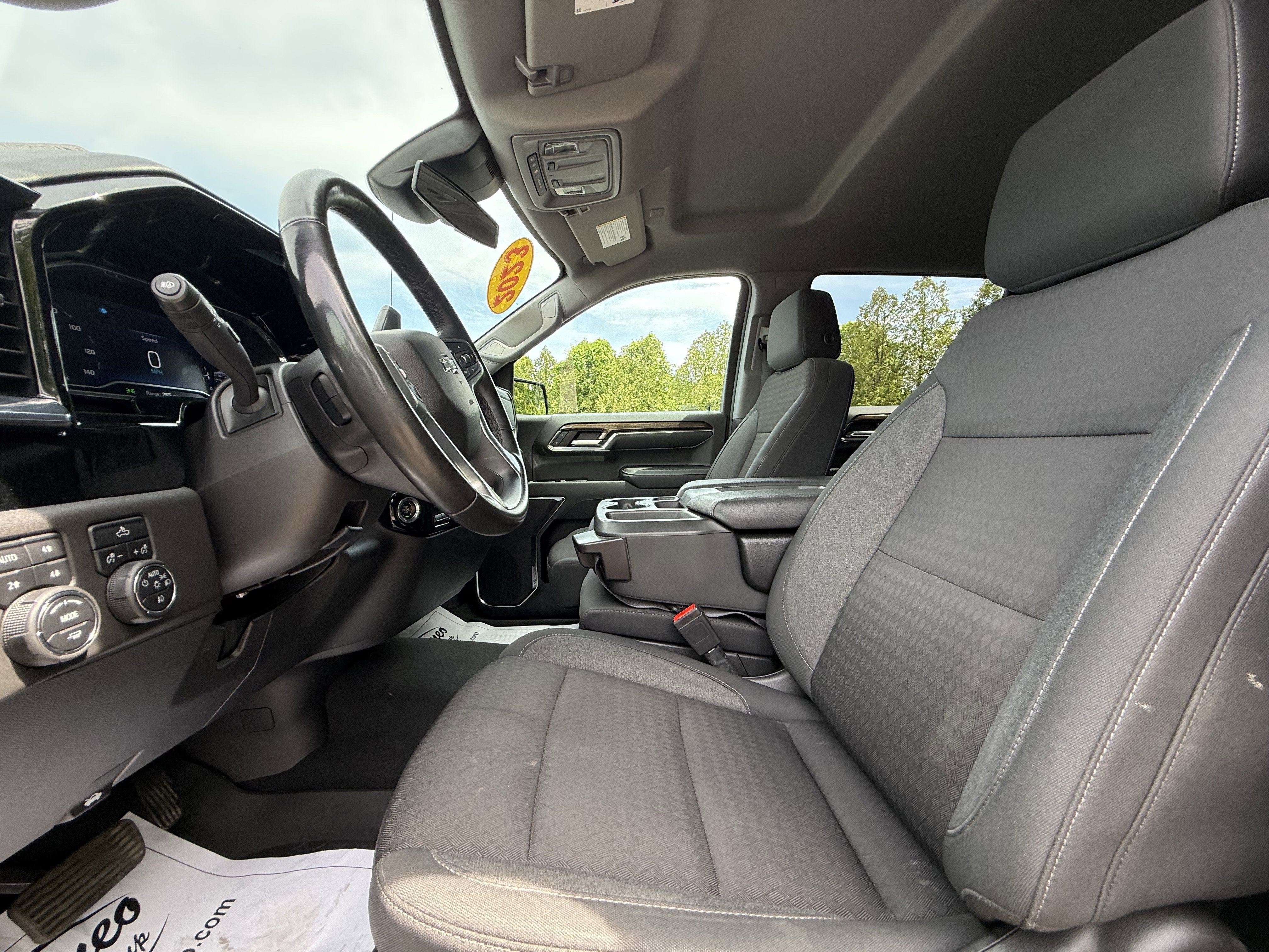 2023 Chevrolet Silverado 1500 RST