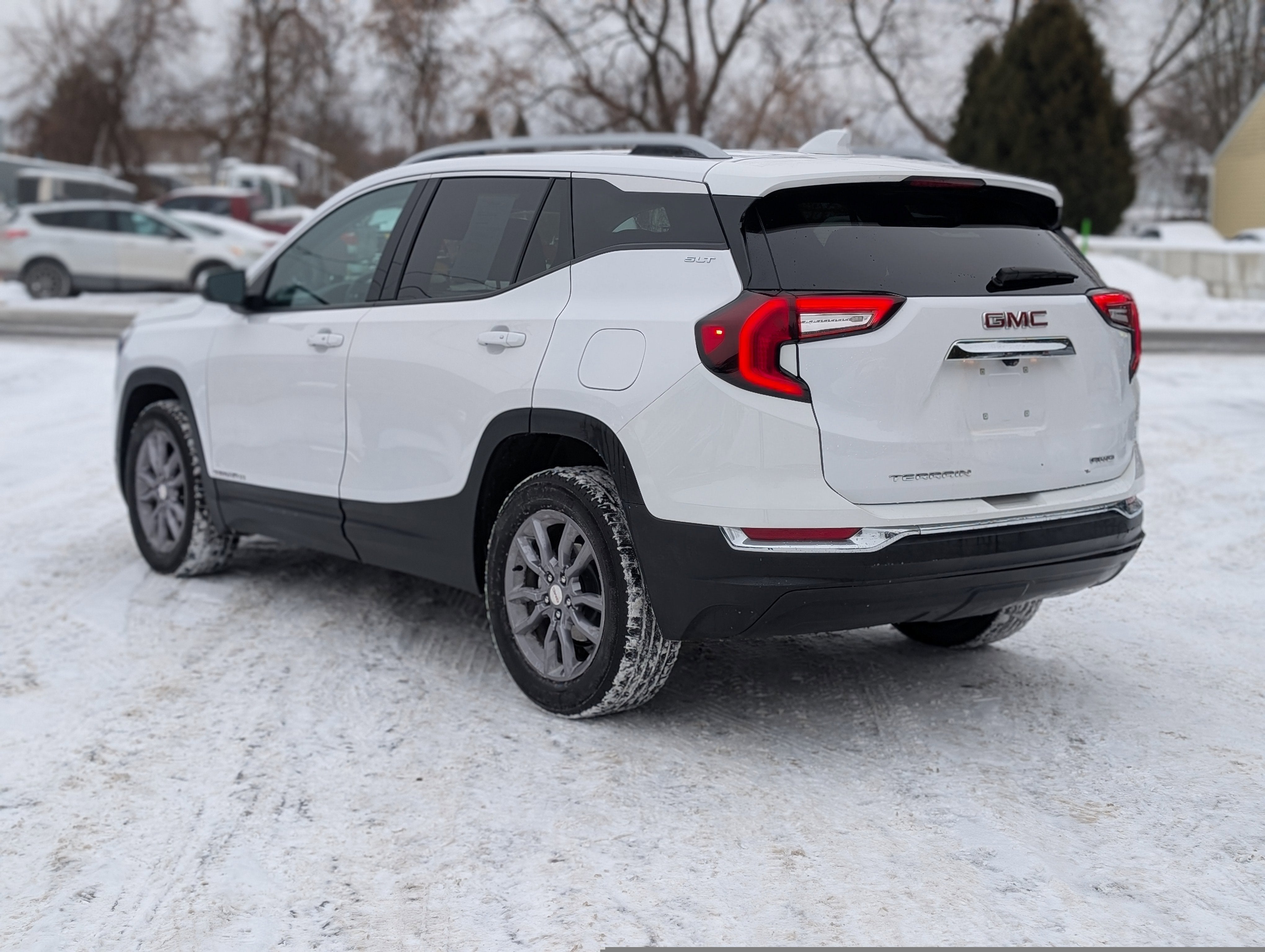2024 GMC Terrain SLT