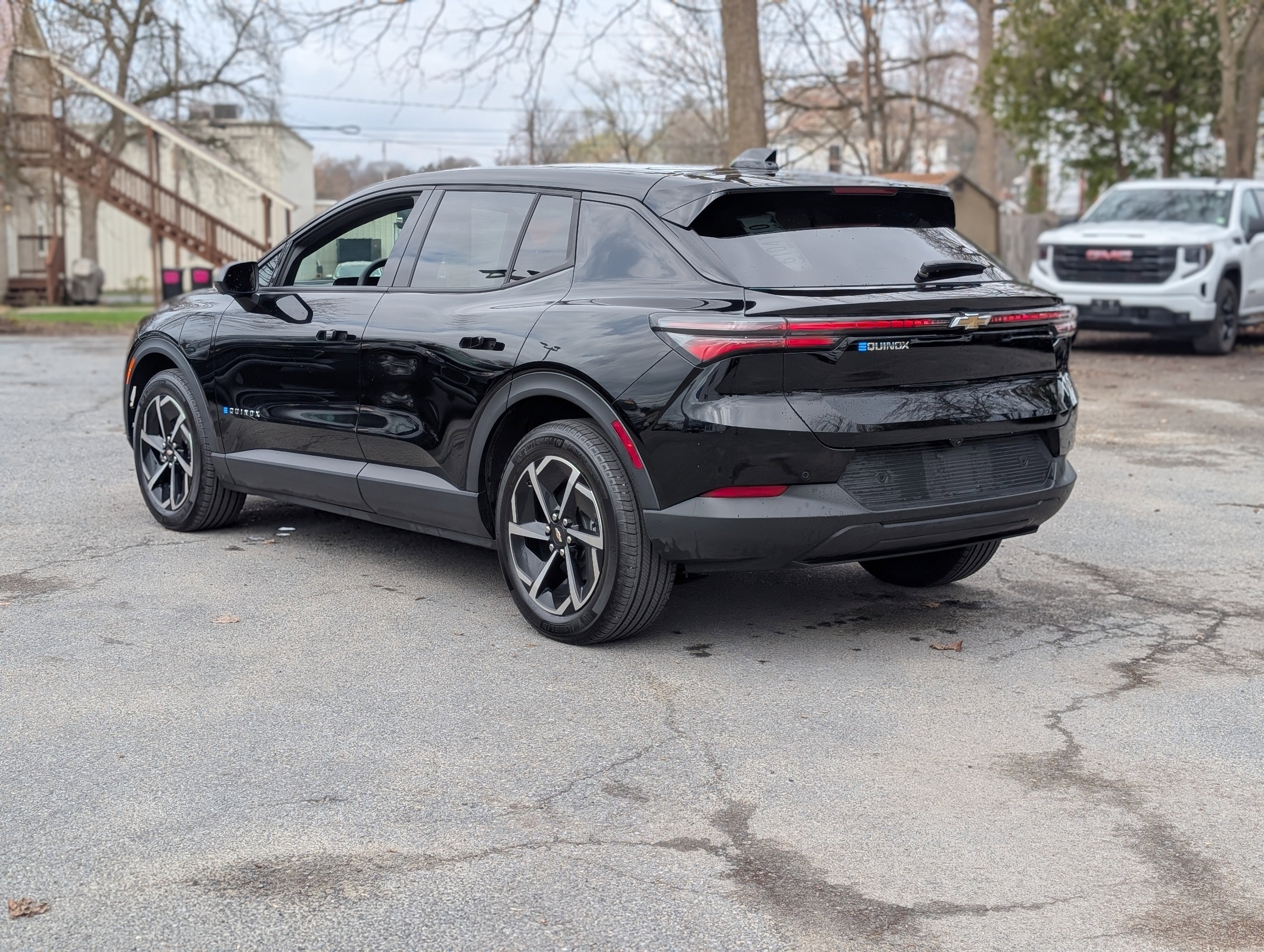 2025 Chevrolet Equinox EV LT