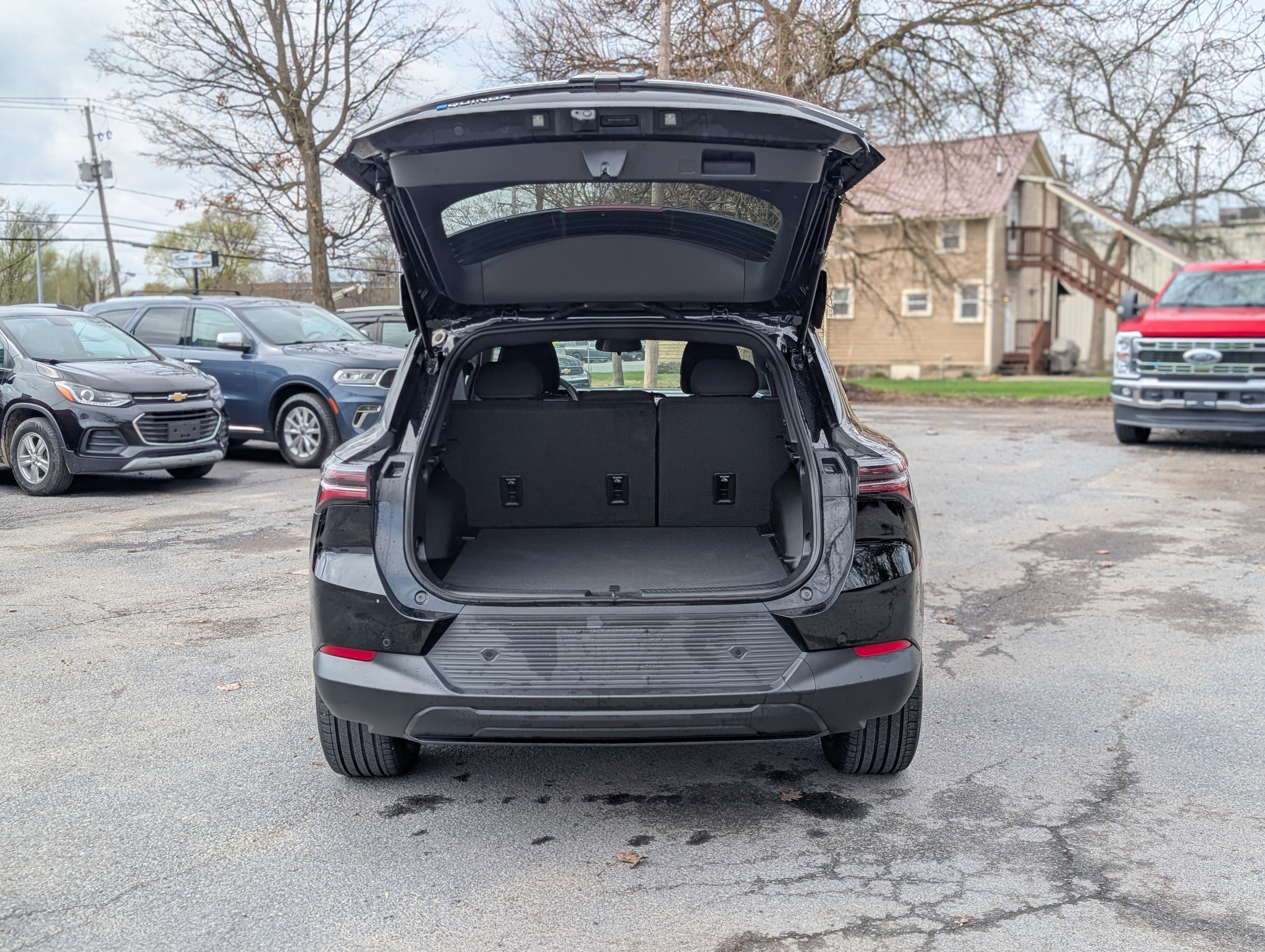 2025 Chevrolet Equinox EV LT
