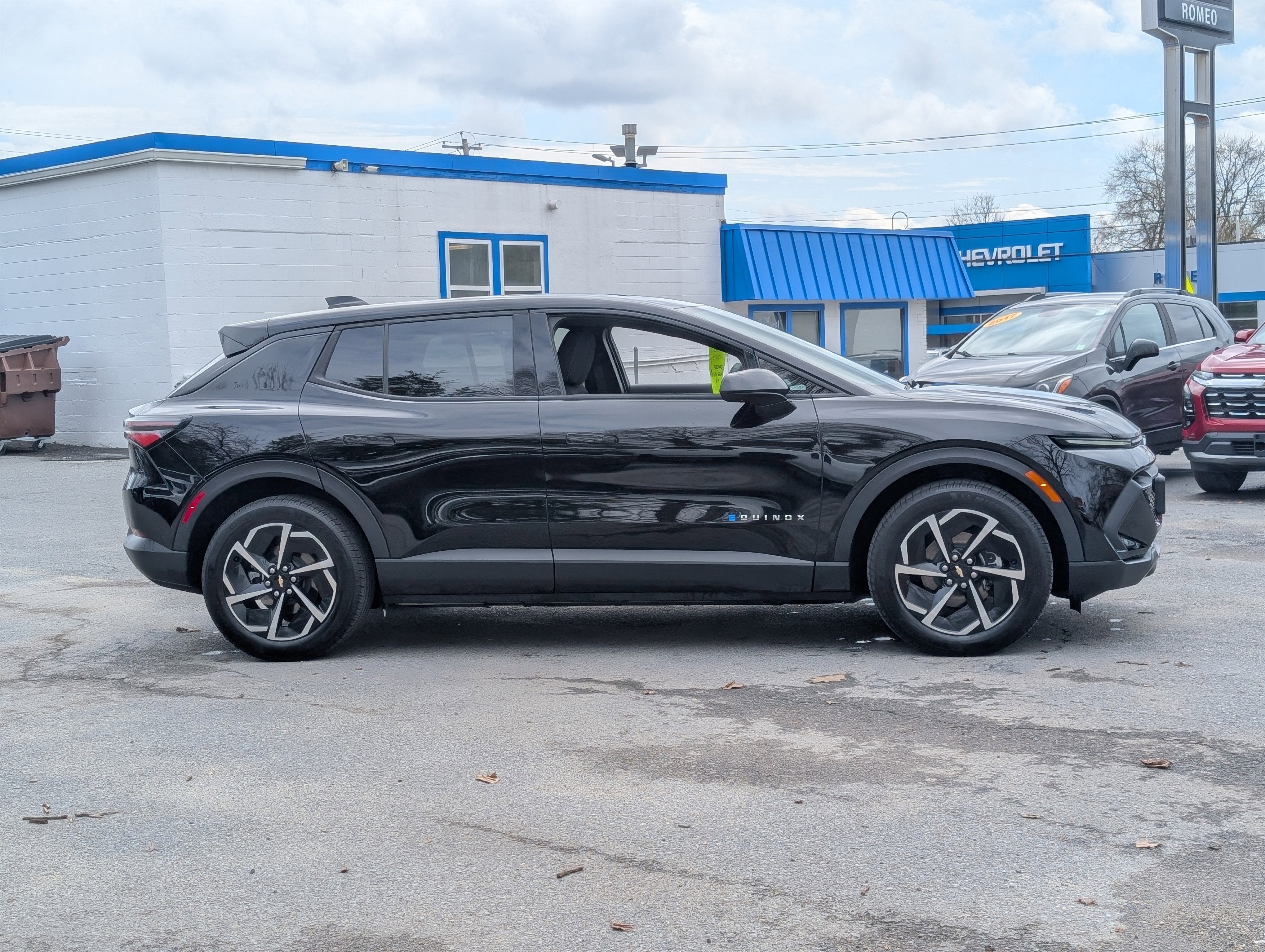2025 Chevrolet Equinox EV LT