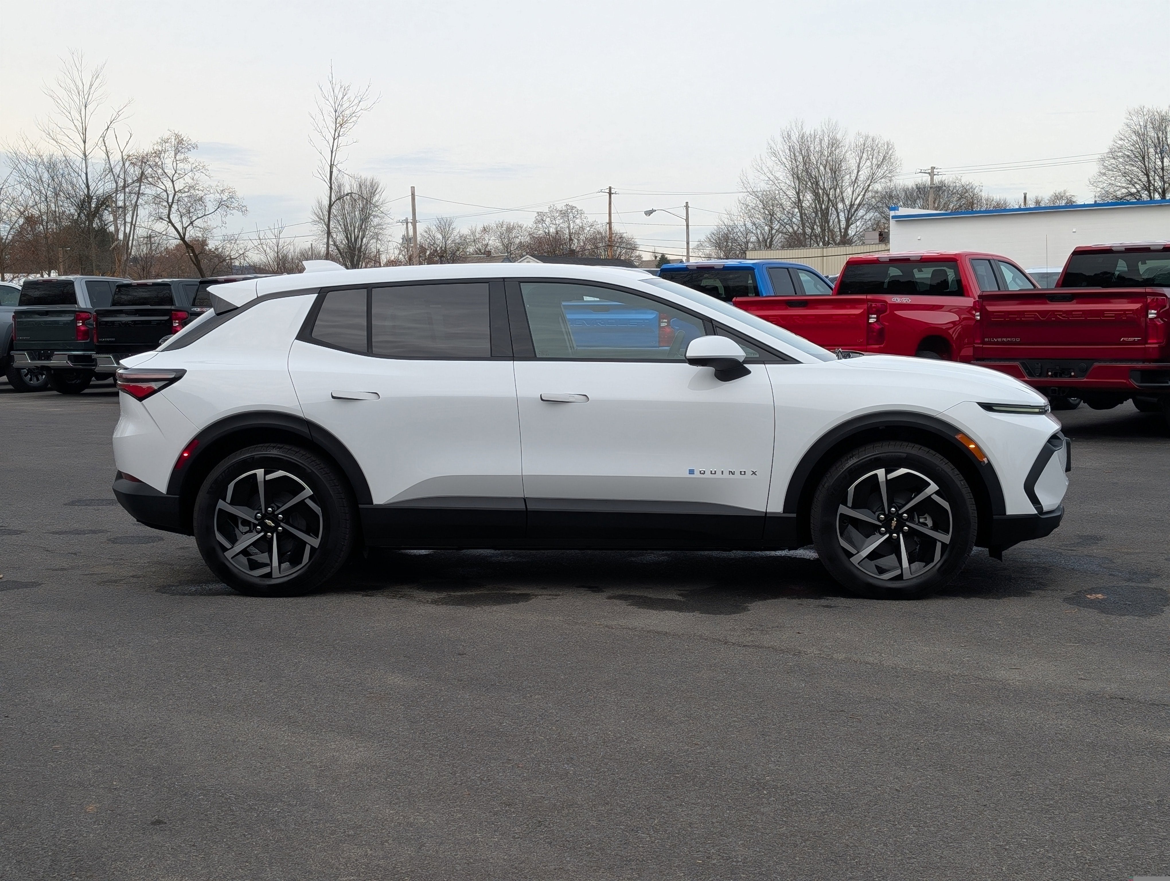 2026 Chevrolet Equinox EV LT