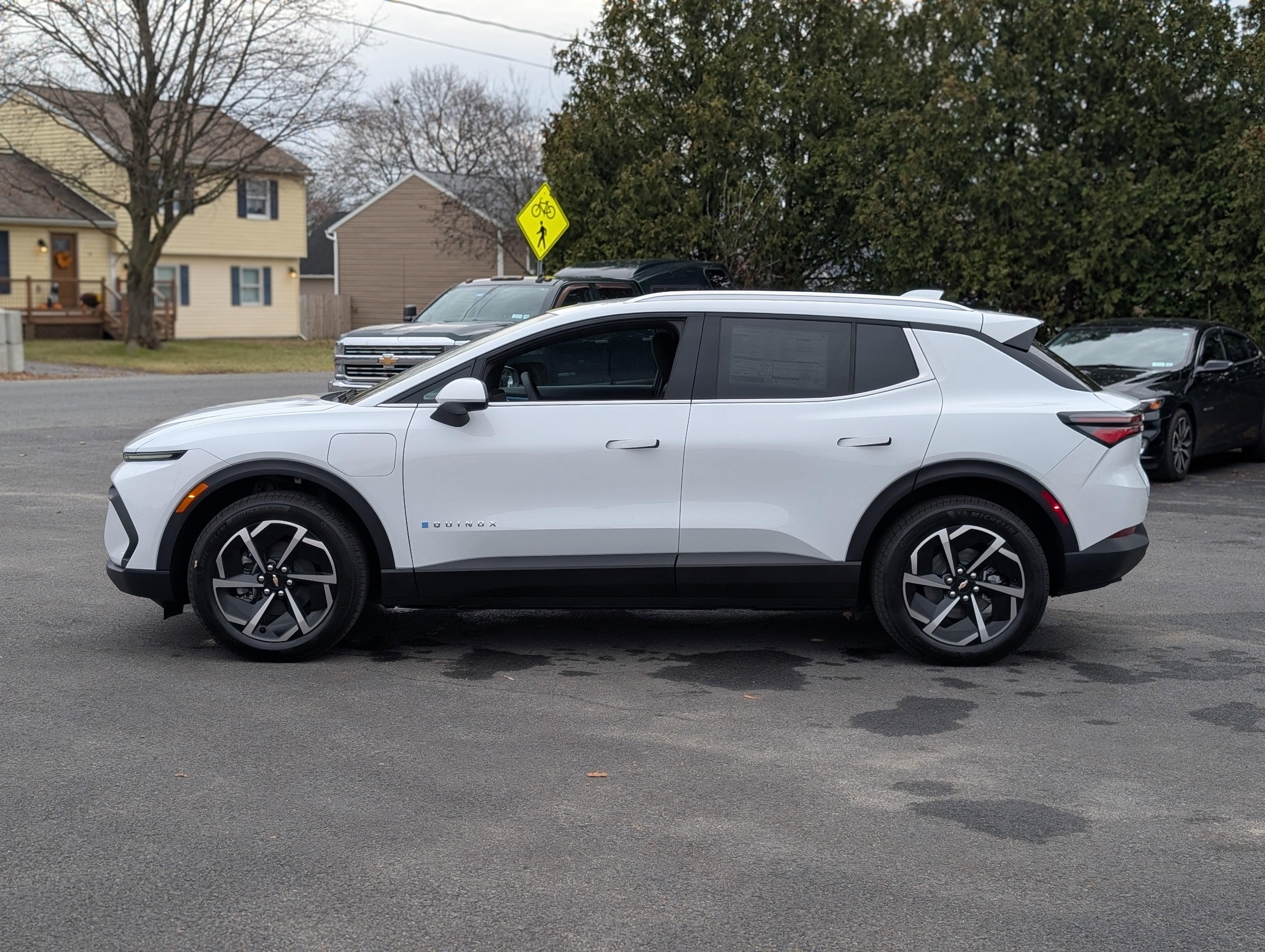 2026 Chevrolet Equinox EV LT