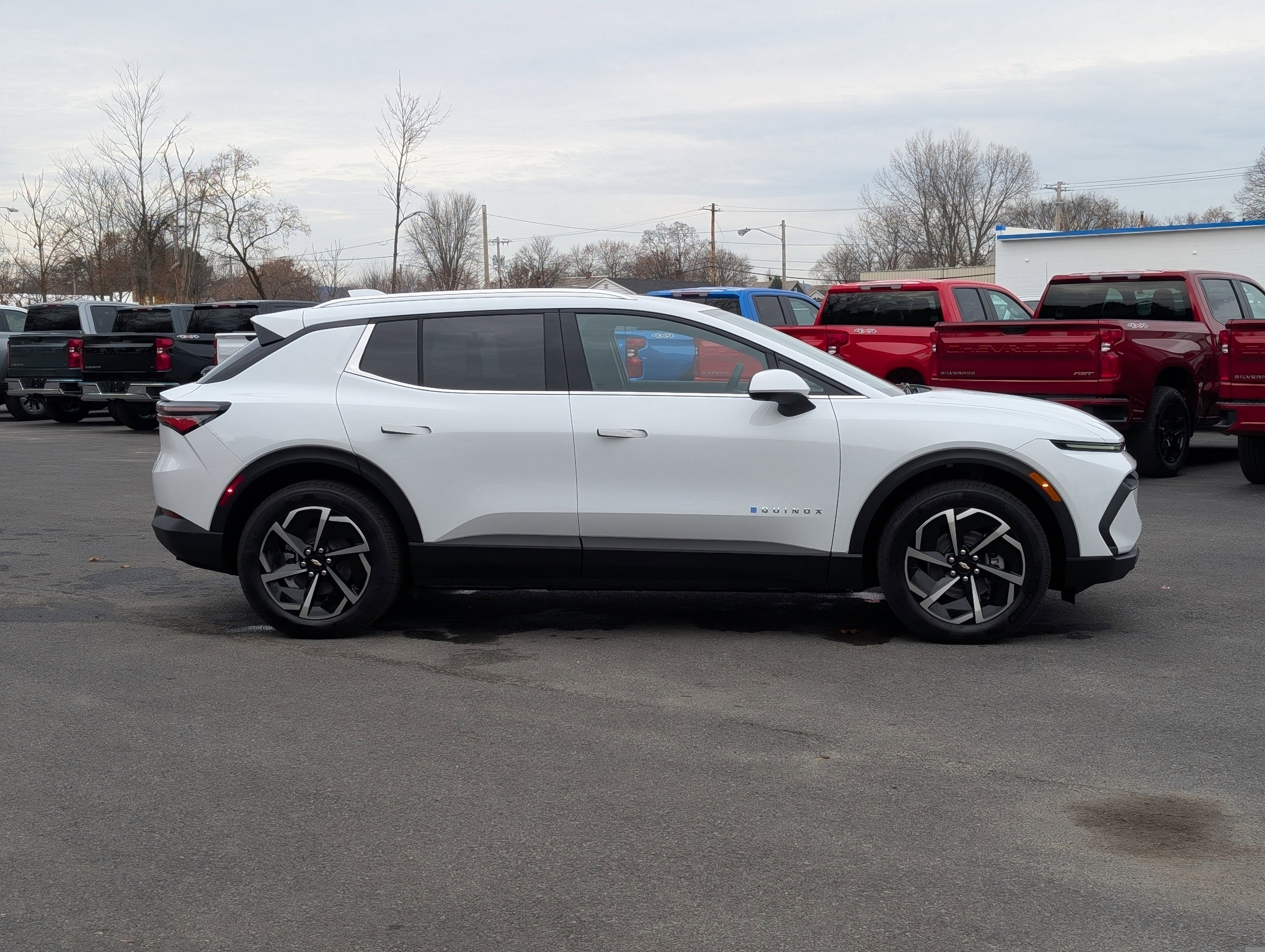 2026 Chevrolet Equinox EV LT