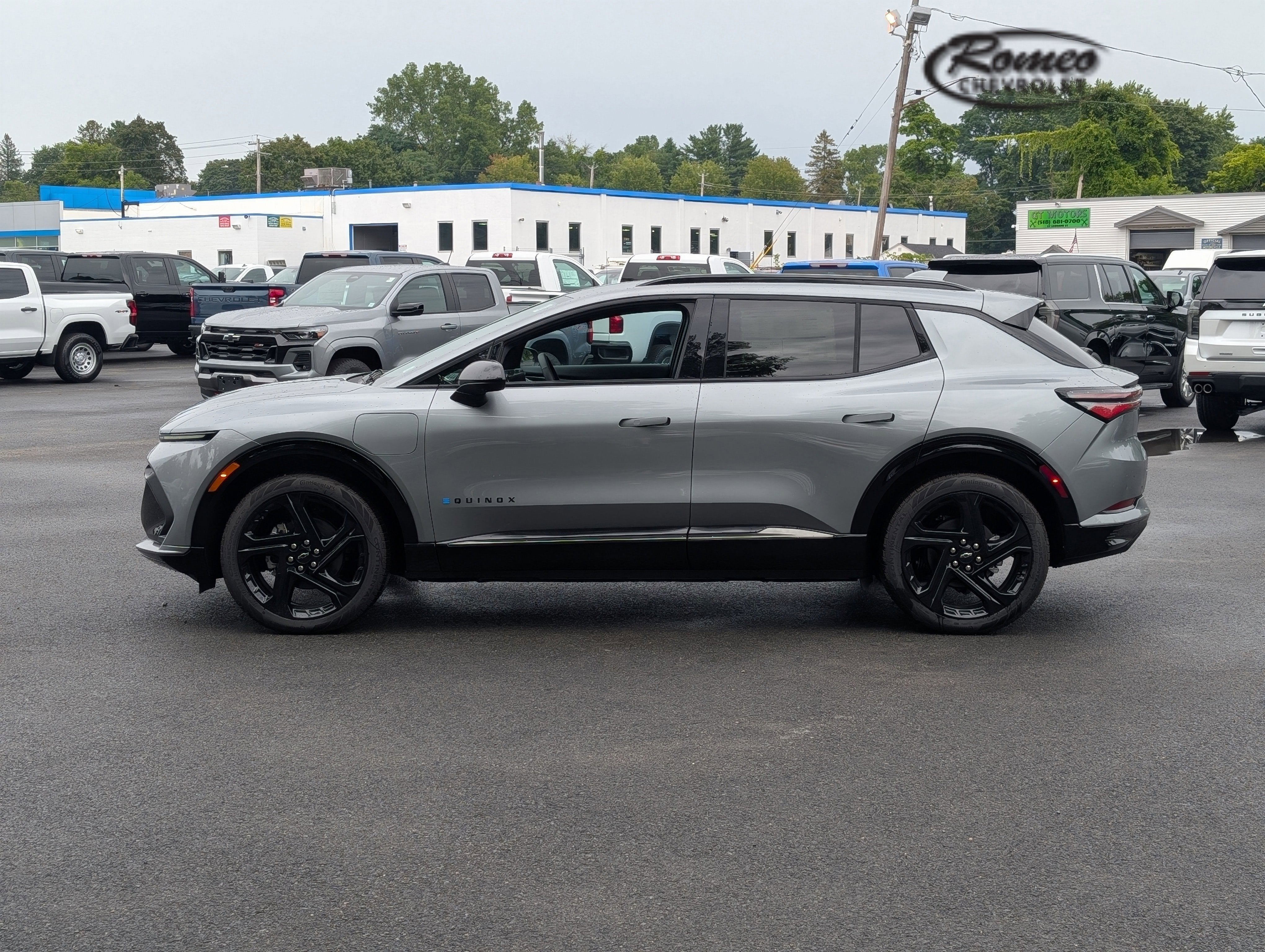 2025 Chevrolet Equinox EV RS