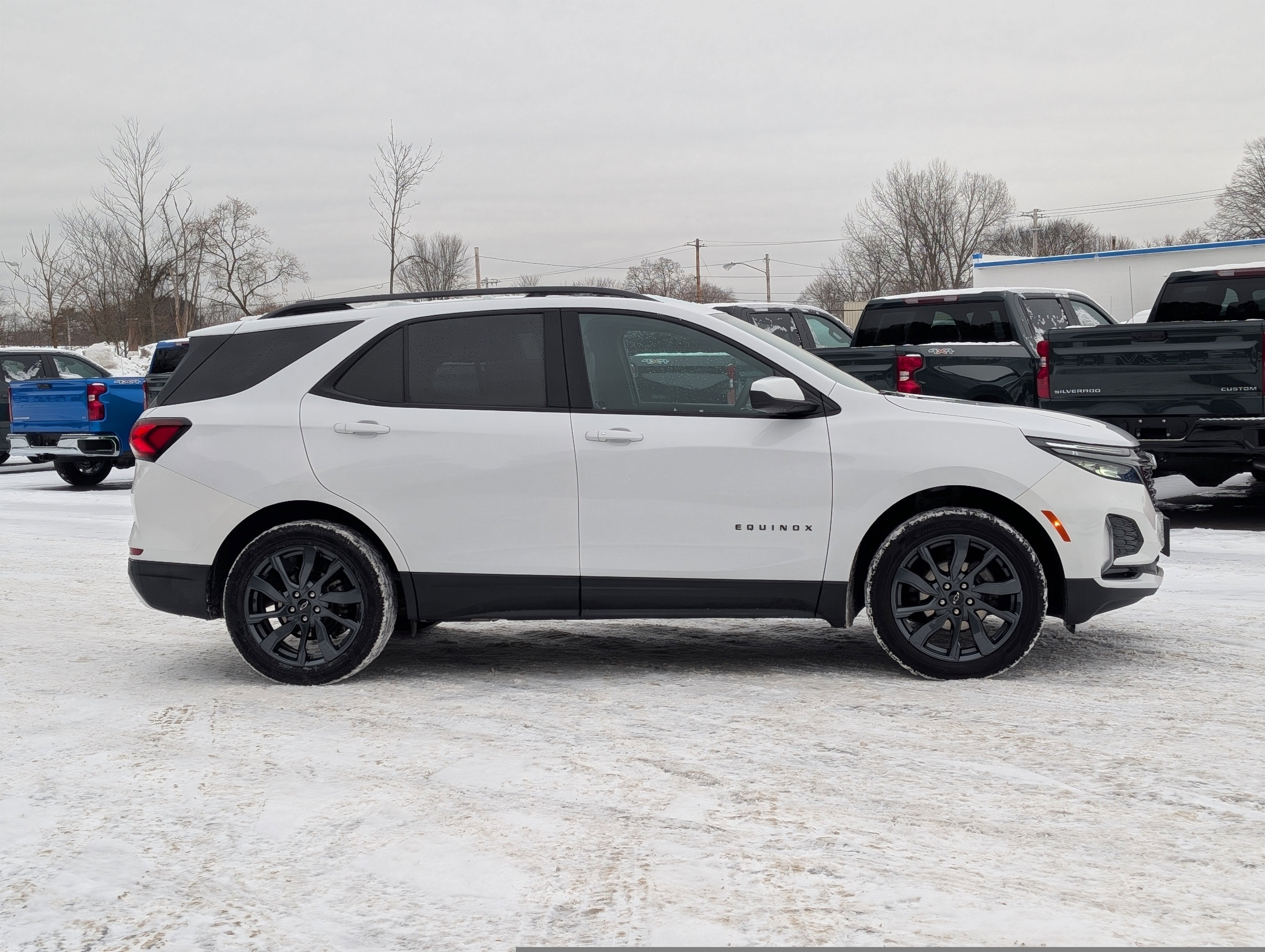 2023 Chevrolet Equinox RS