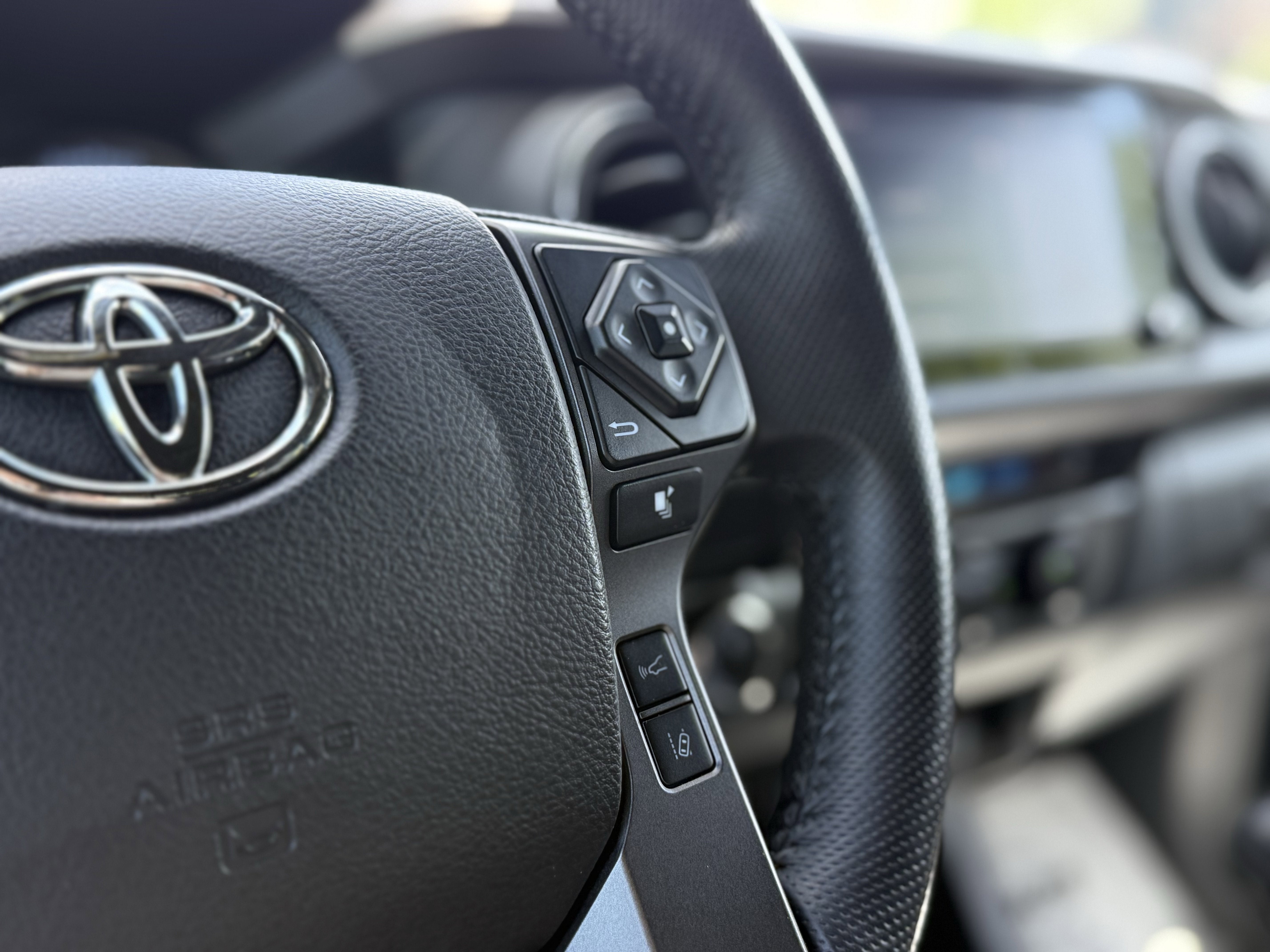 2022 Toyota Tacoma TRD Sport - Photo 19